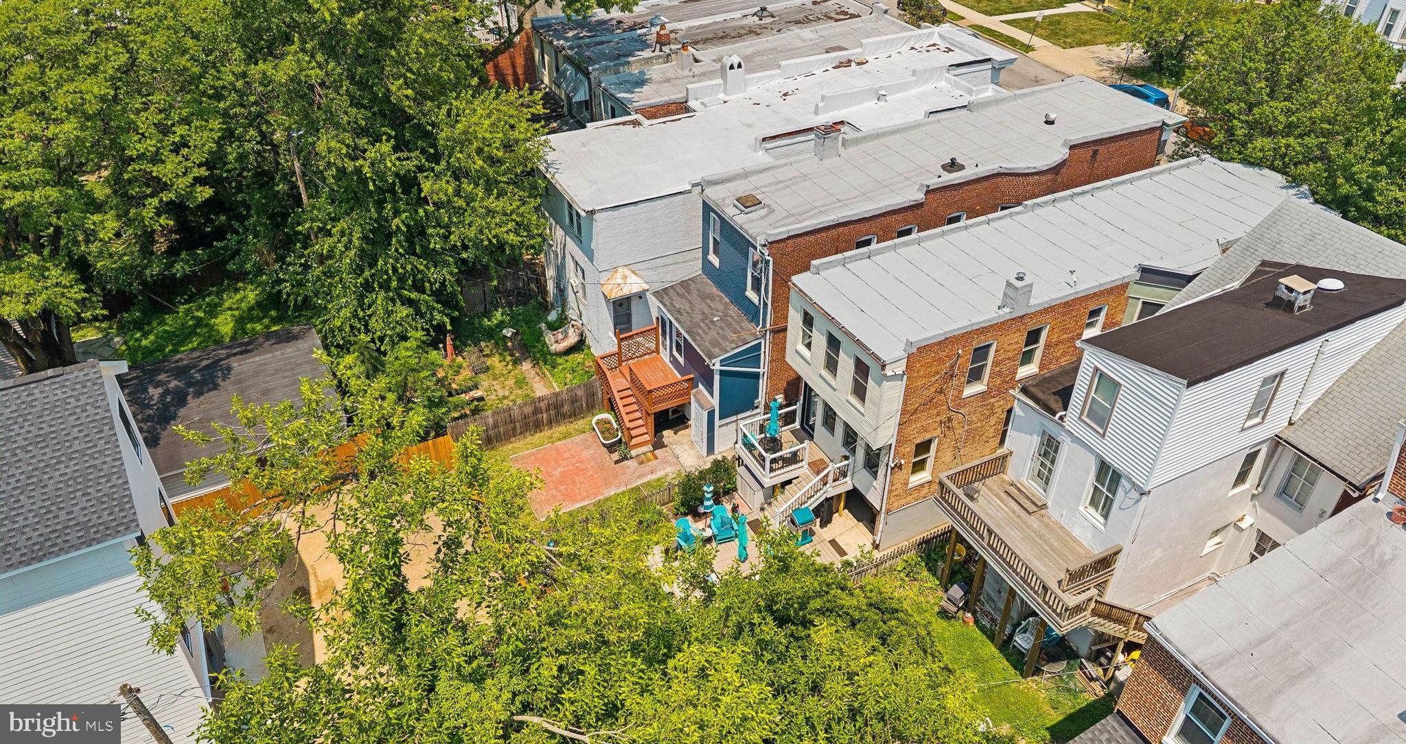 HAMPDEN HISTORIC DISTRICT - Residential