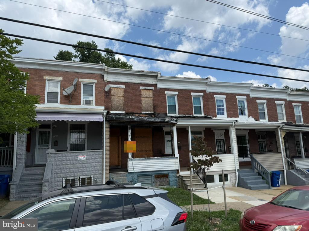 ONLINE AUCTION: This auction takes place on the Ashland Auction Group Website Bidding Platform.  Bidding begins 7/22/2026 @ 10:00 AM. Bidding ends 7/24/2026 @ 11:20 AM. List Price is Suggested Opening Bid. Deposit: $5,000.

2 Story townhouse located in the Gwynns Falls area.
JUST MINUTES to Carroll Park.
Easy access to major traffic artery Wilkens Ave.
Property is a vacant fire damaged shell in need of complete renovation.