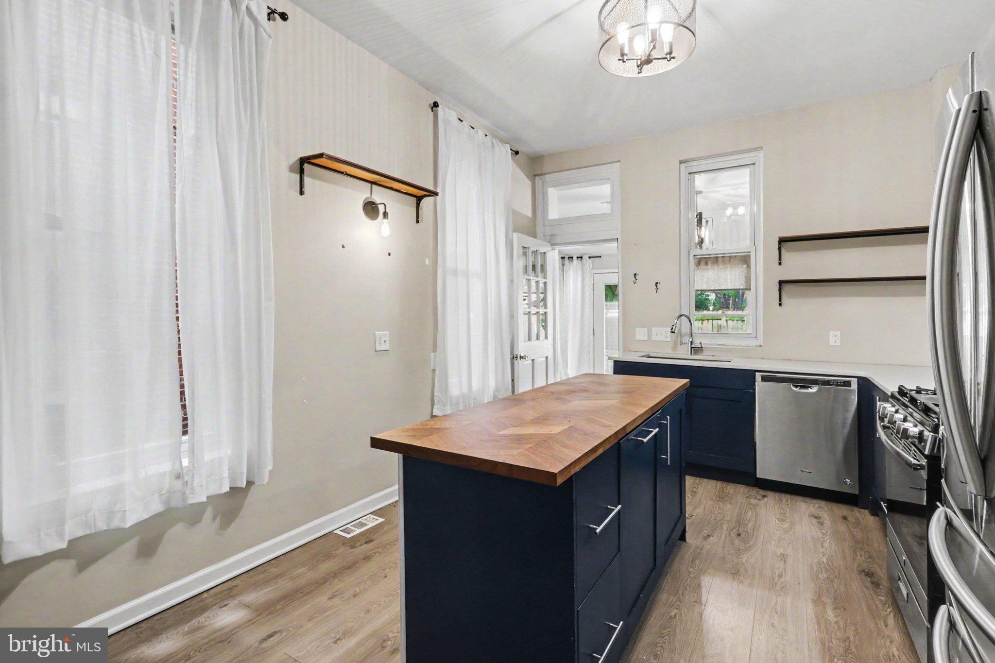 MIDTOWN - Residential