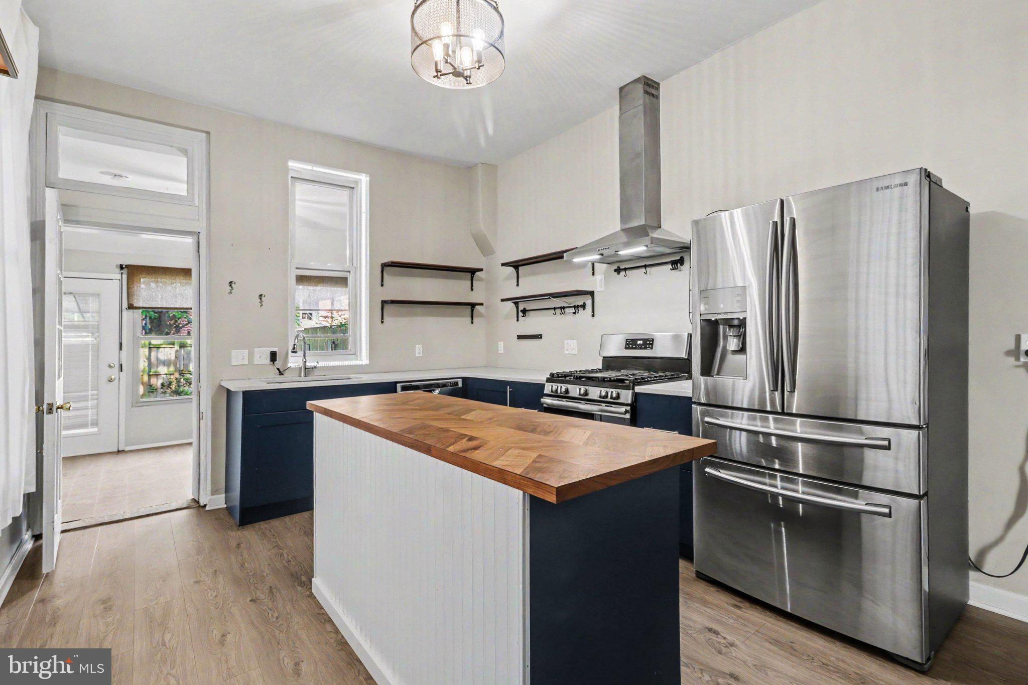 MIDTOWN - Residential