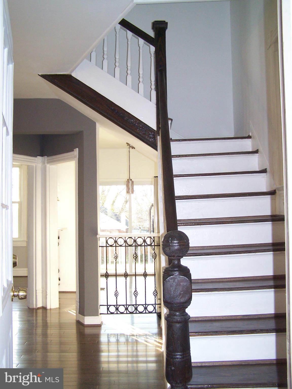 WEISMANS - Residential