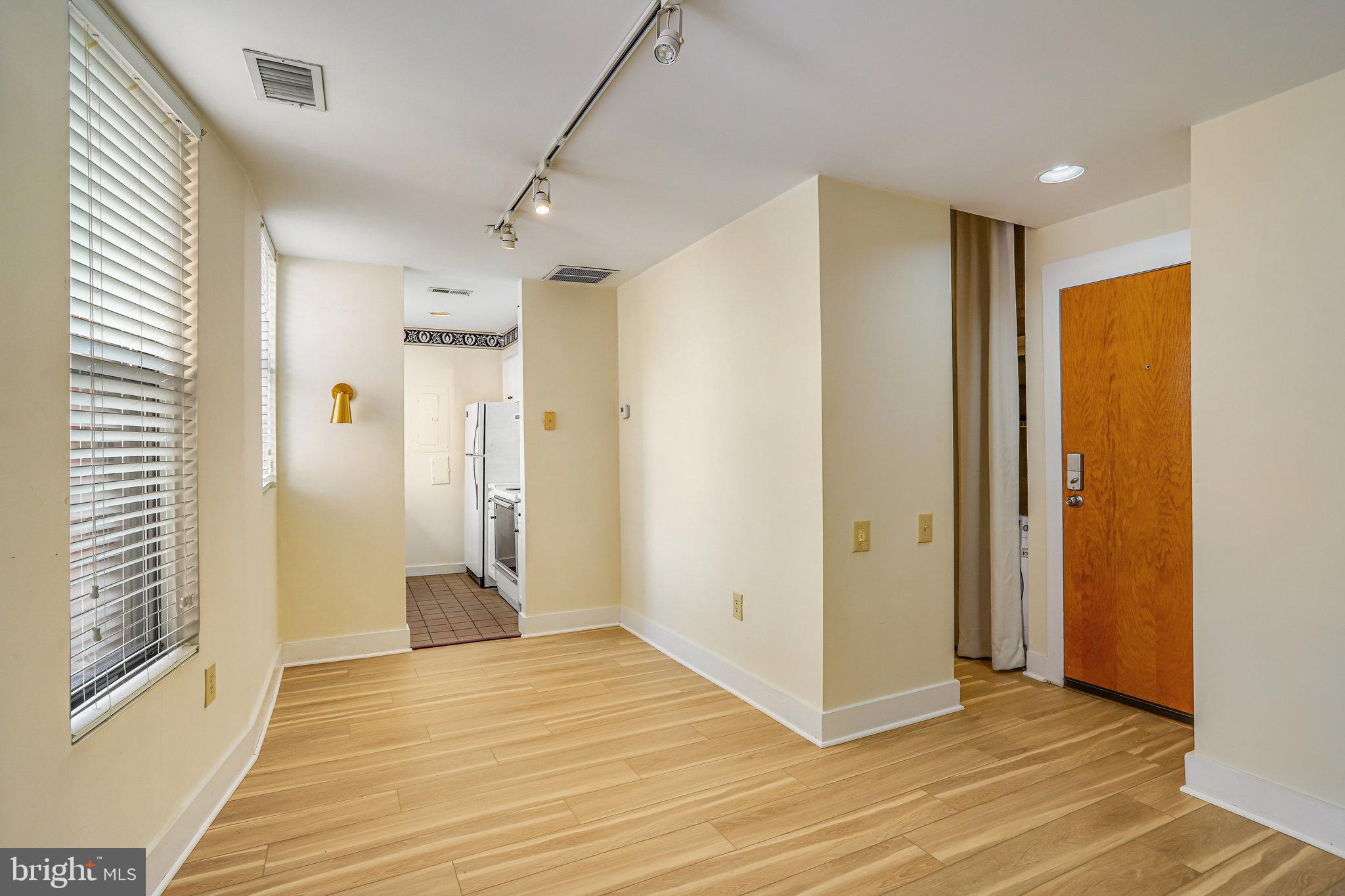 KALORAMA TRIANGLE - Residential