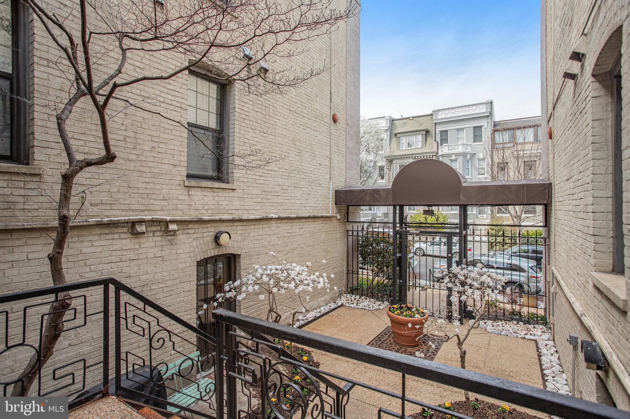 KALORAMA TRIANGLE - Residential