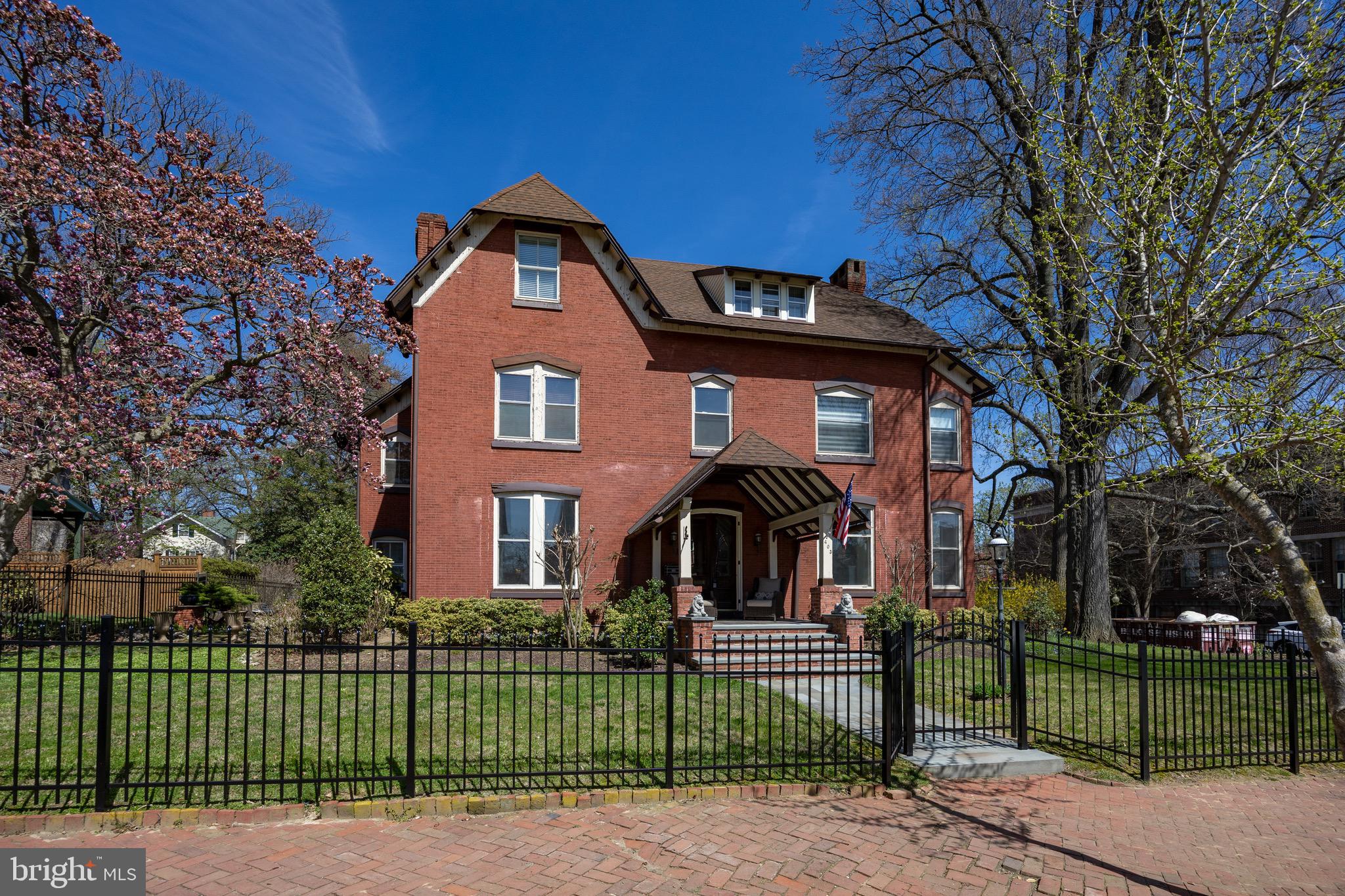 WEST CHESTER BORO - Residential