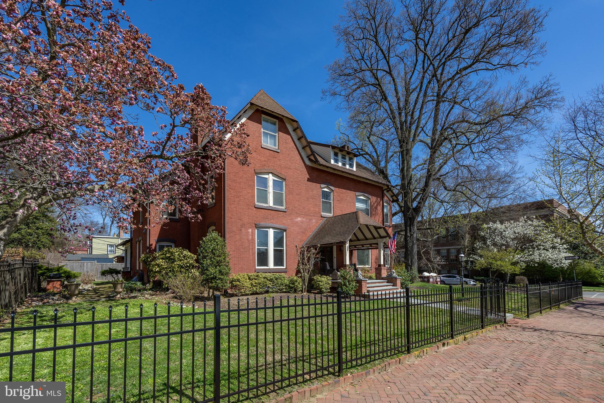 WEST CHESTER BORO - Residential