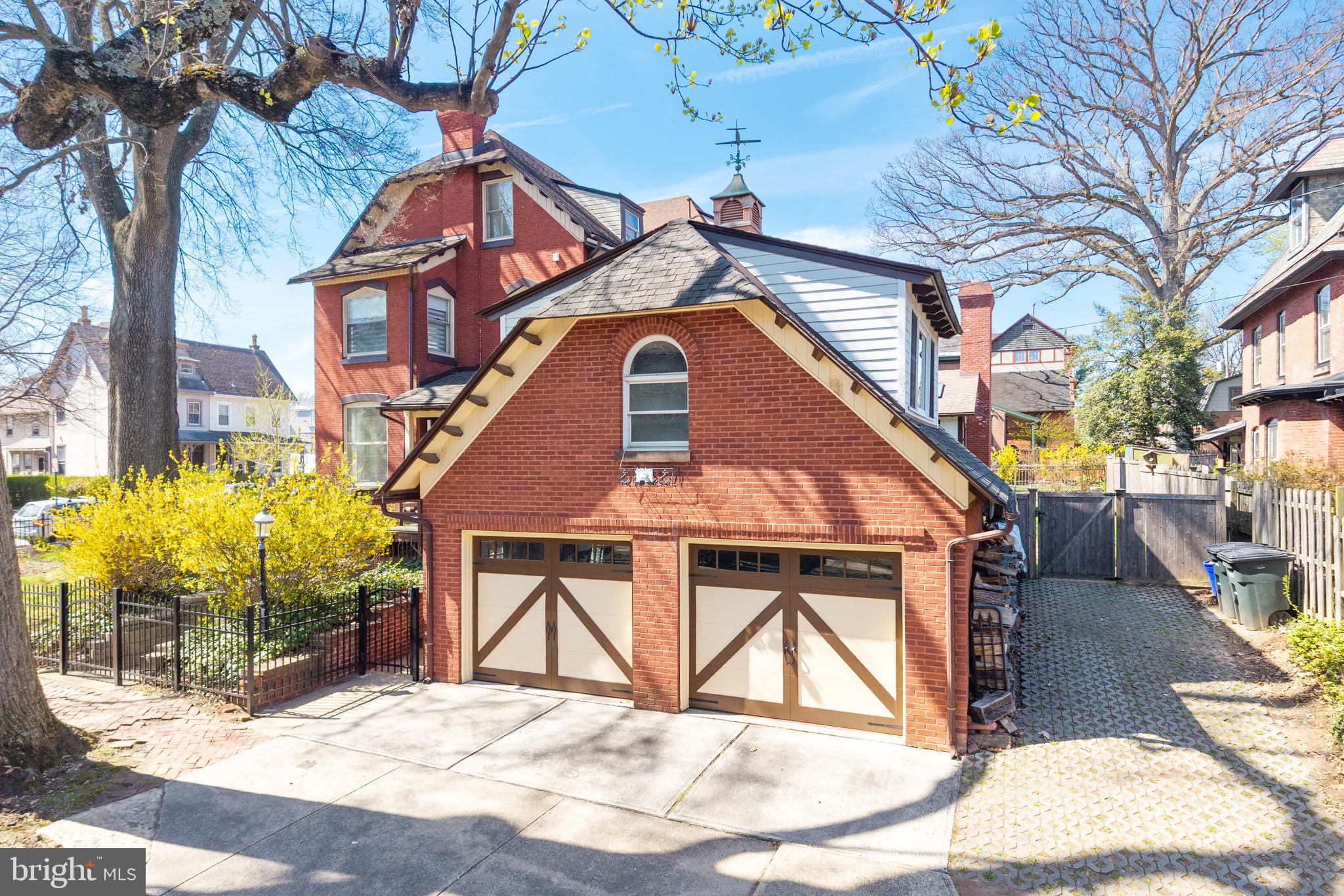 WEST CHESTER BORO - Residential