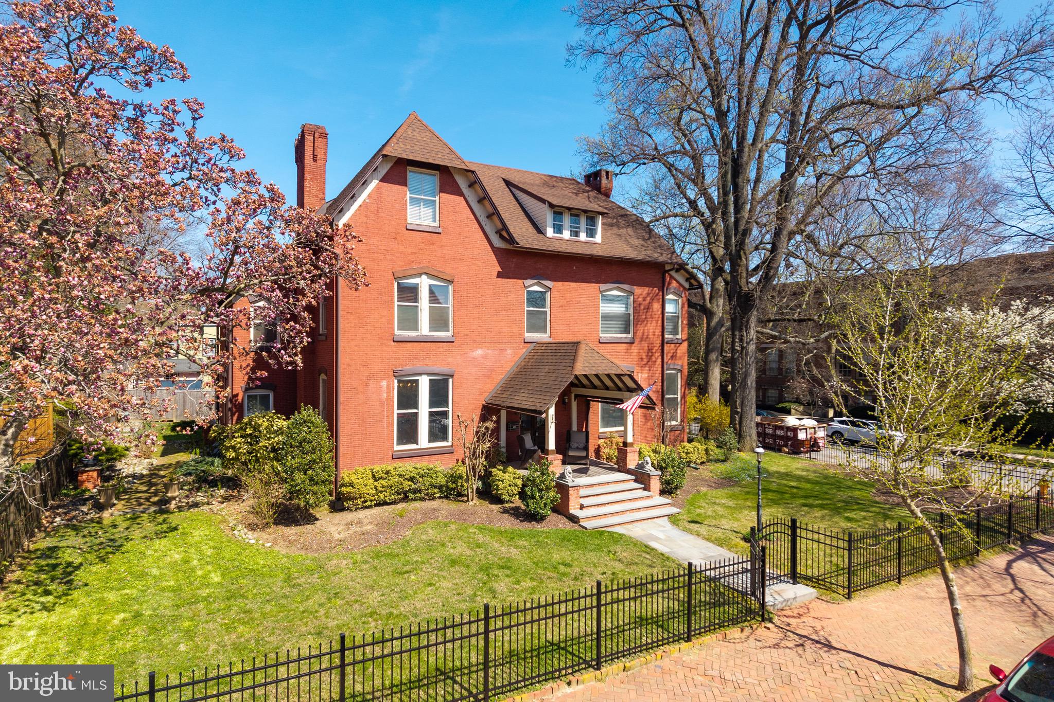 WEST CHESTER BORO - Residential