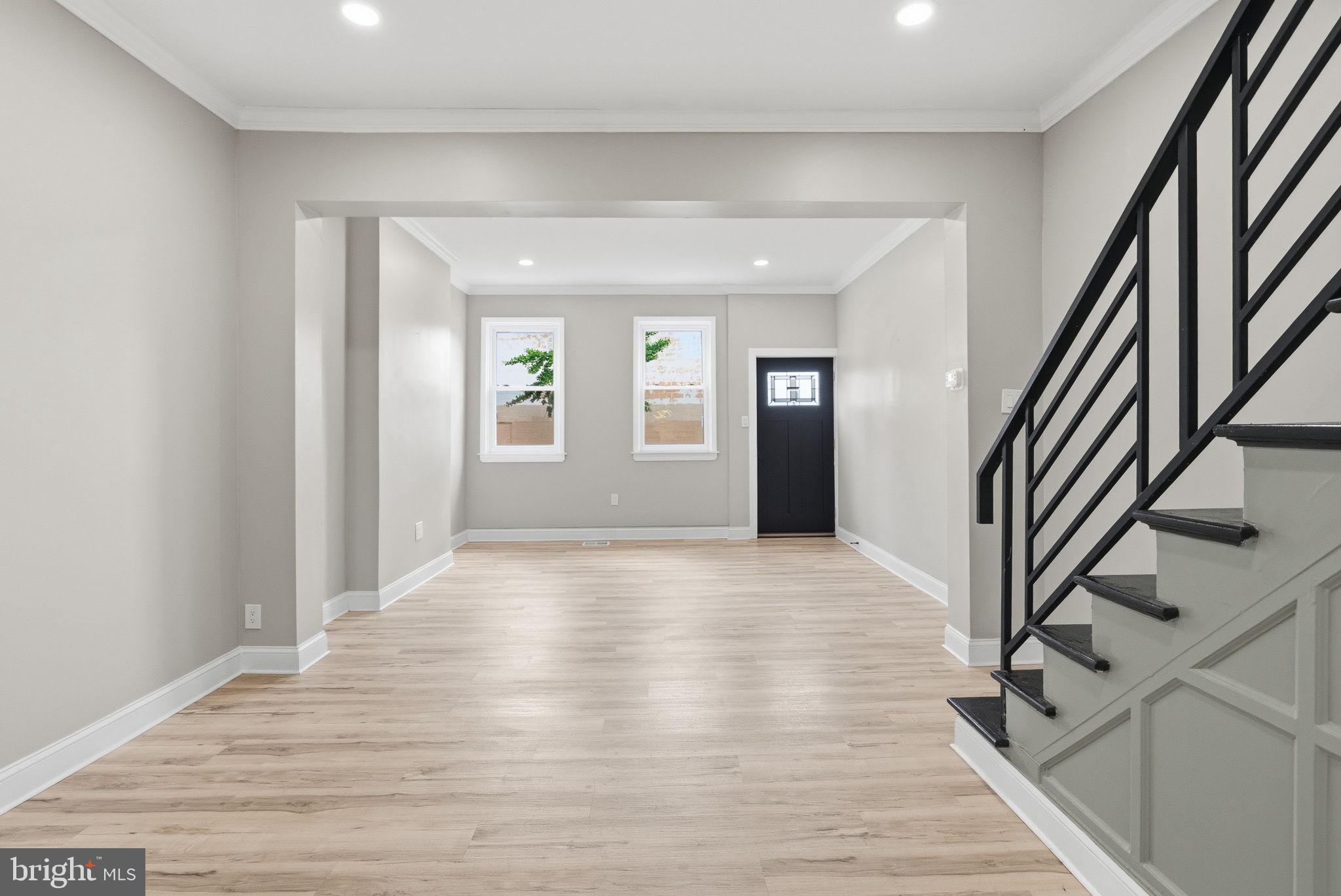 DICKINSON NARROWS - Residential