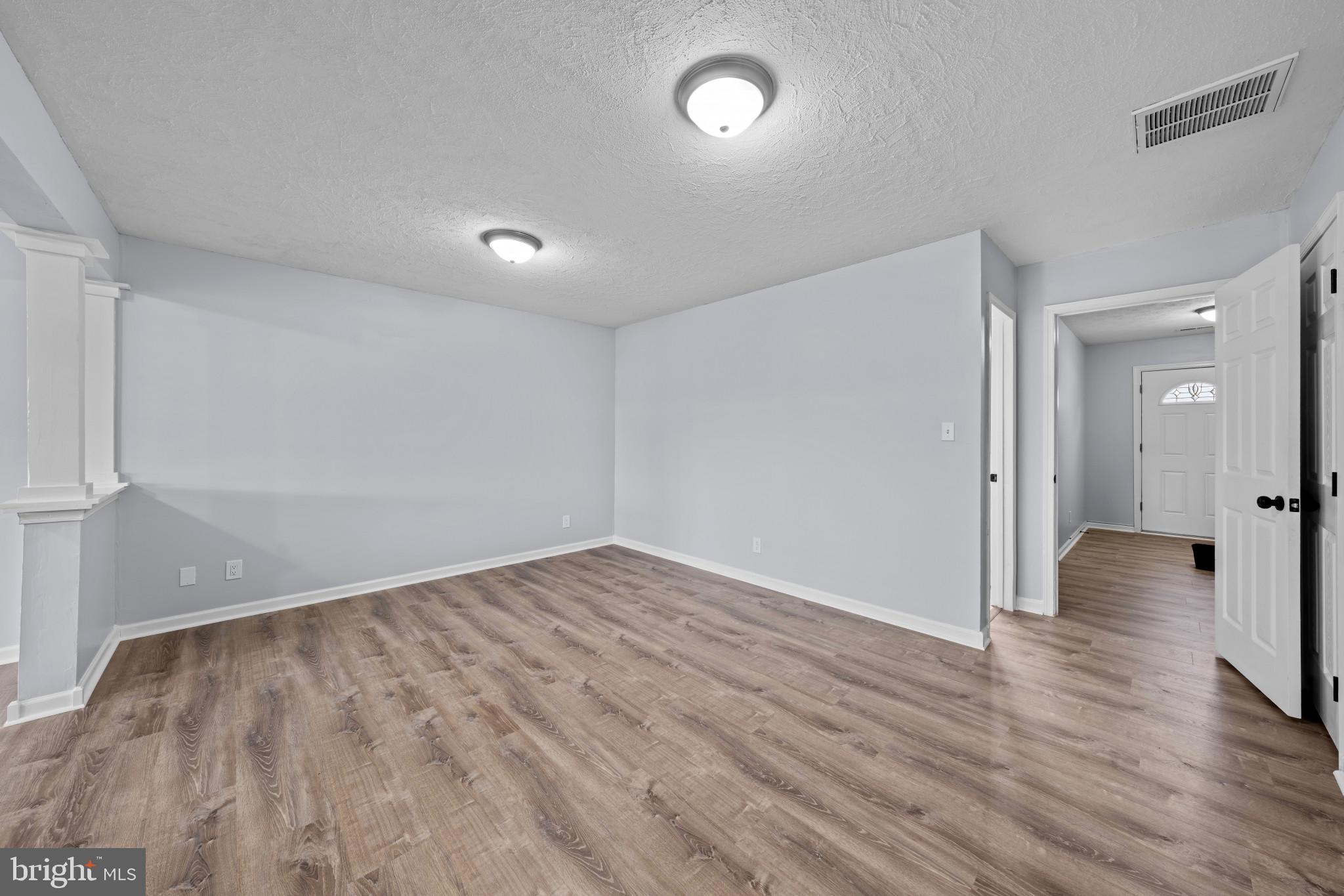 CHARLESTOWN COMMONS - Residential