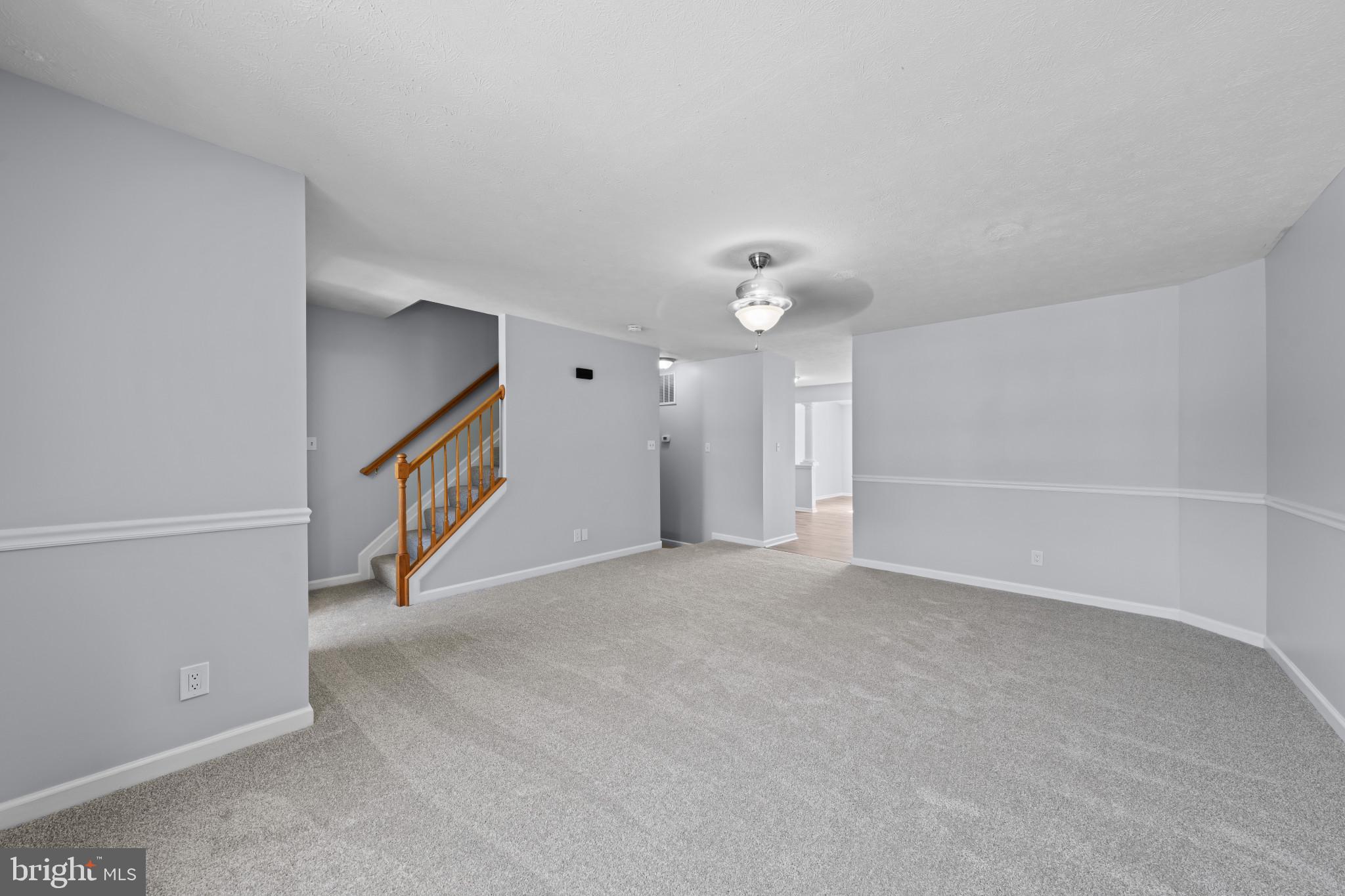CHARLESTOWN COMMONS - Residential