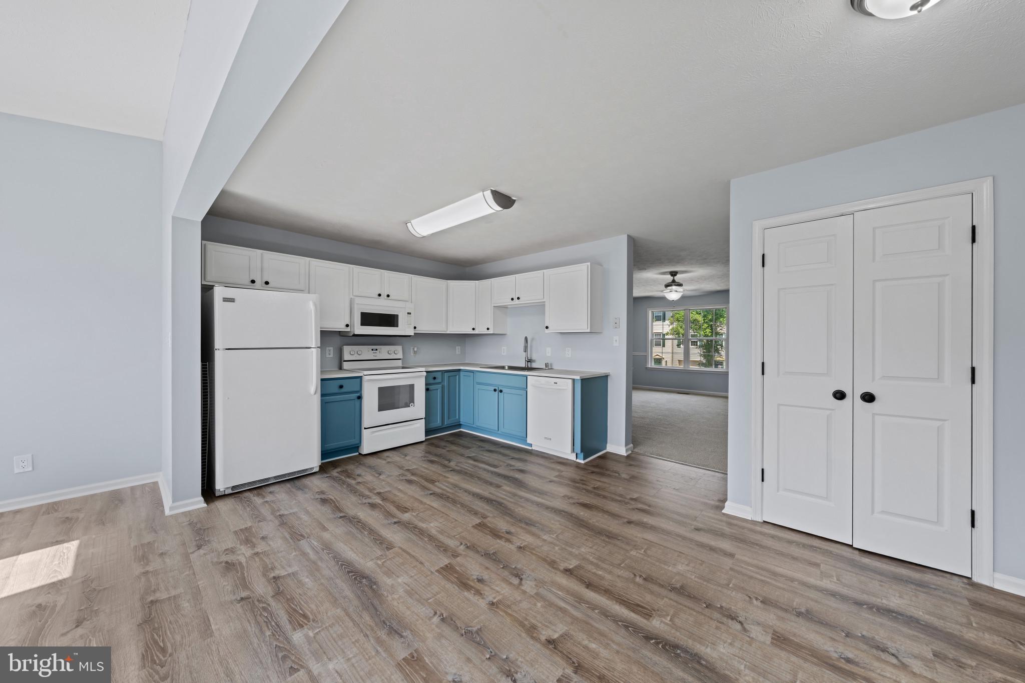 CHARLESTOWN COMMONS - Residential
