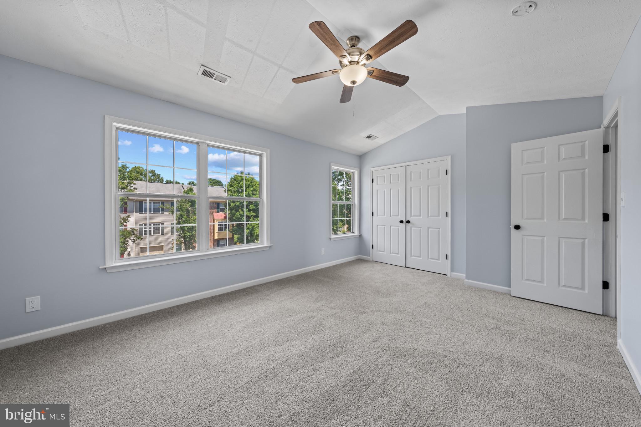 CHARLESTOWN COMMONS - Residential