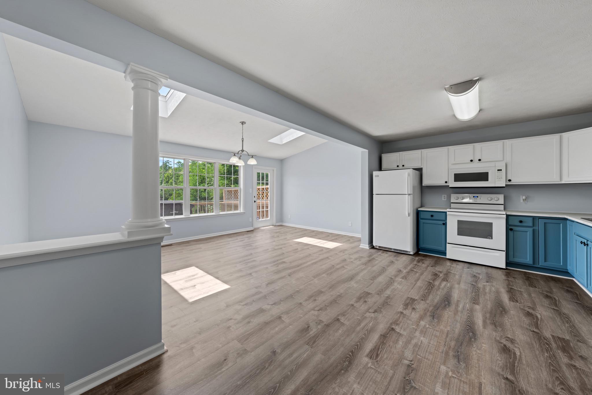 CHARLESTOWN COMMONS - Residential