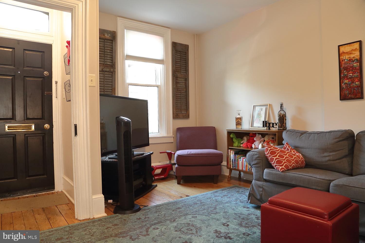LANCASTER - Residential