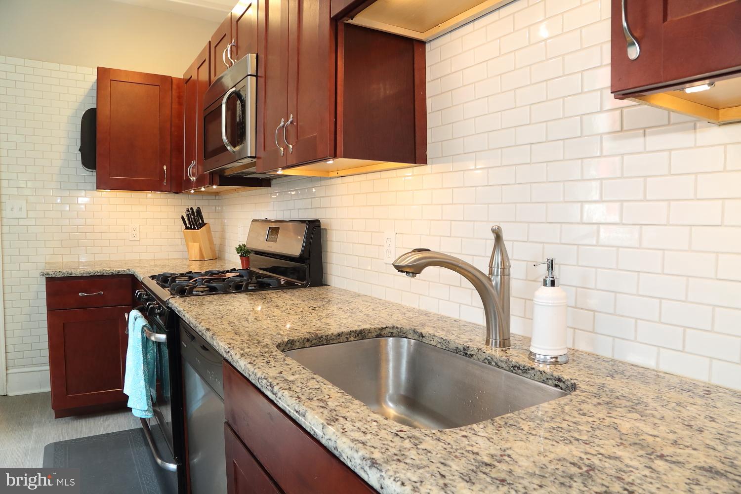 LANCASTER - Residential