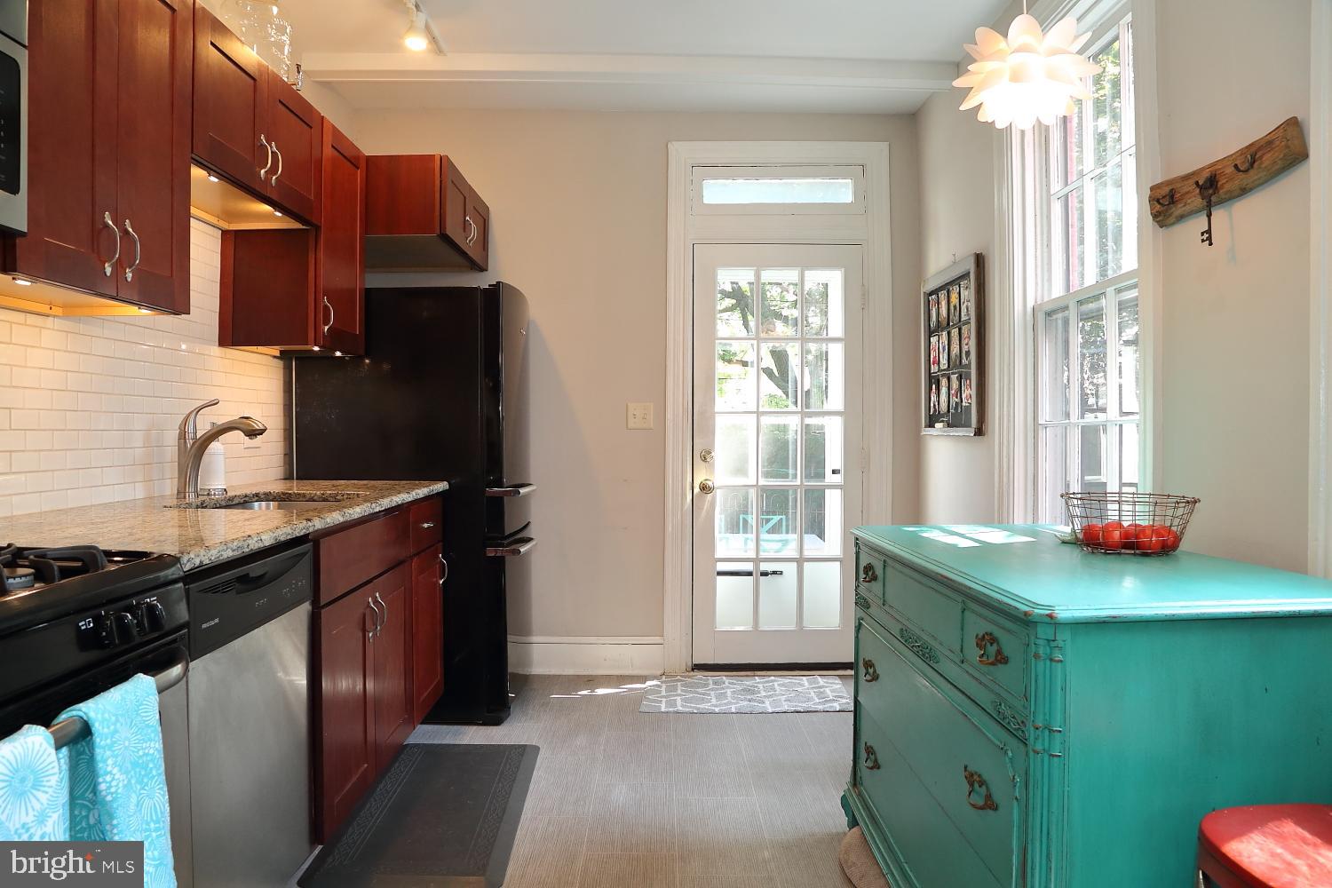 LANCASTER - Residential