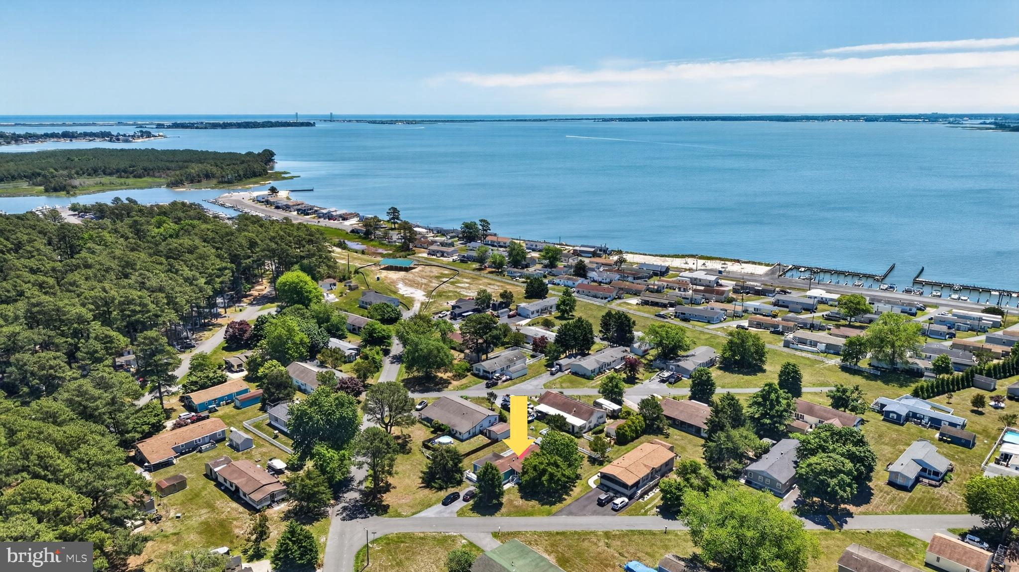 WHITE HOUSE BEACH - Residential