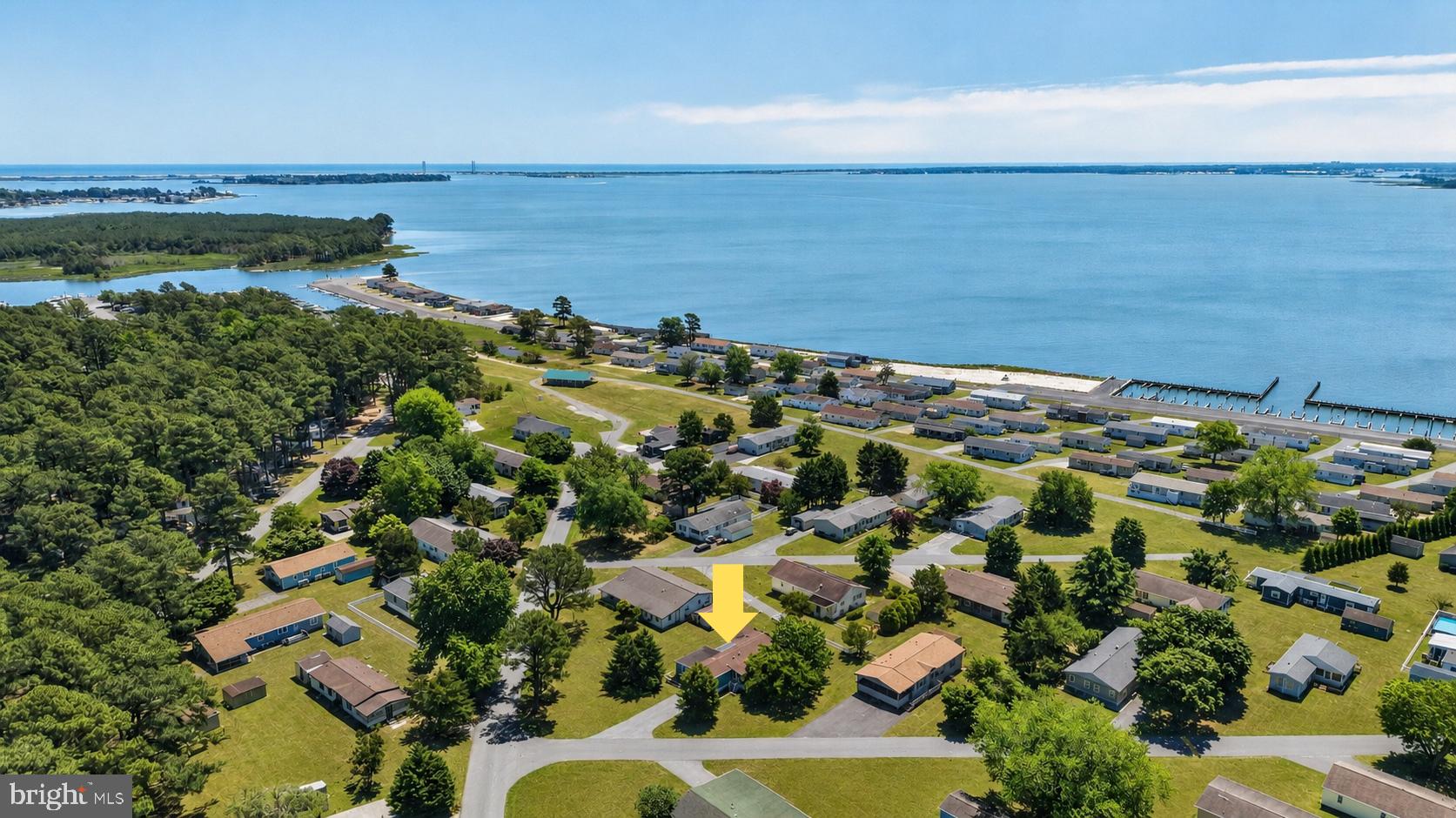 WHITE HOUSE BEACH - Residential