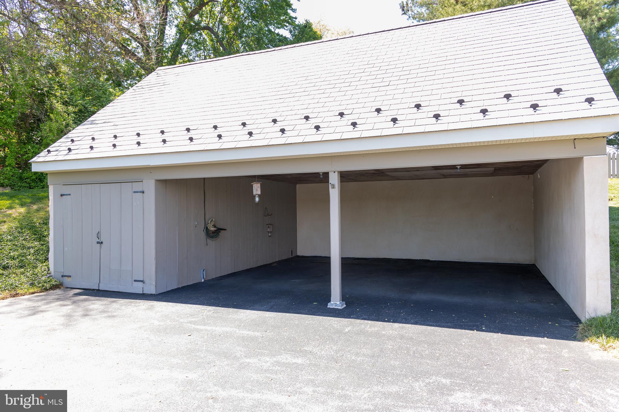 RAPPS CORNER - Land
