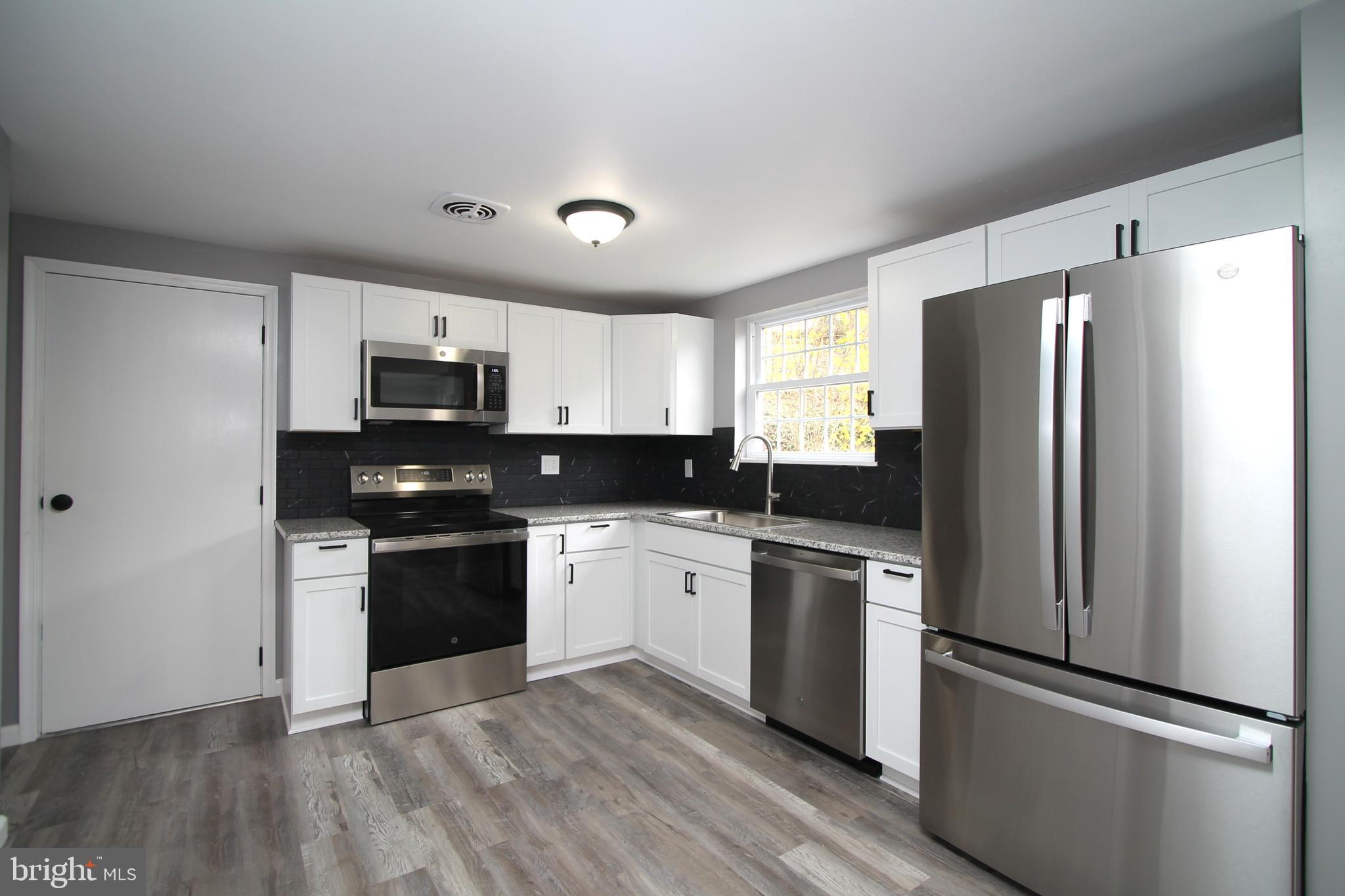 PARK FOREST VILLAGE - Residential