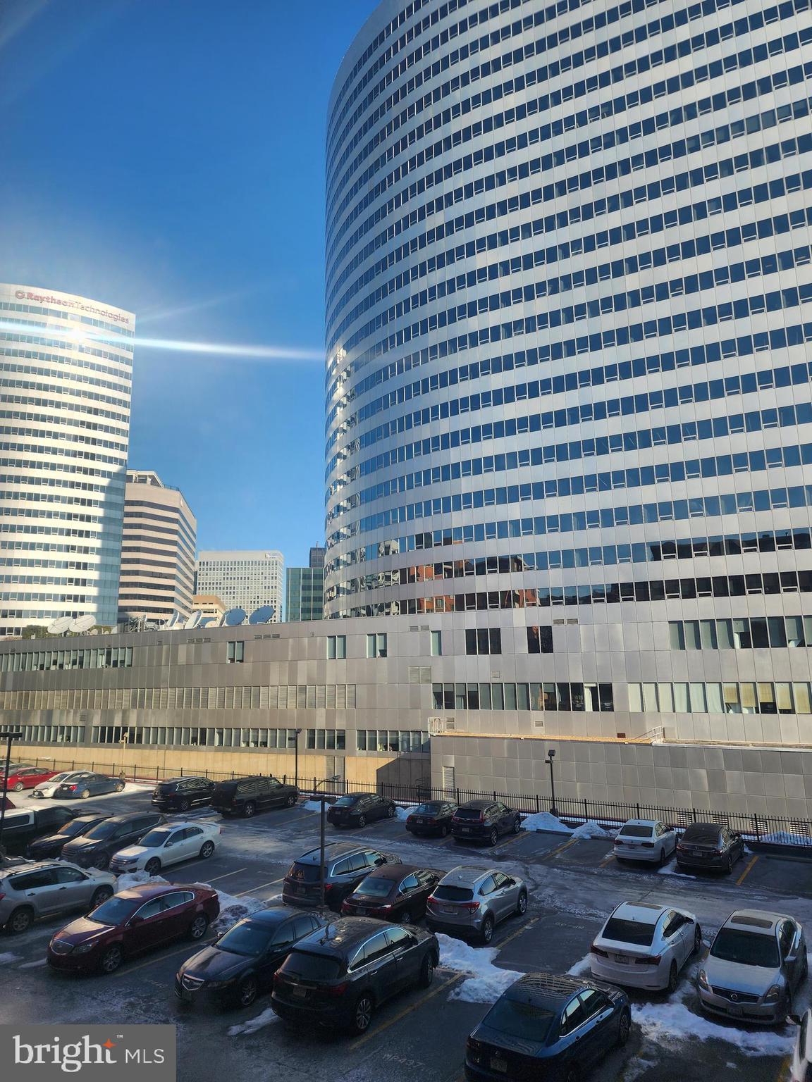 RIVER PLACE EAST - Residential Lease