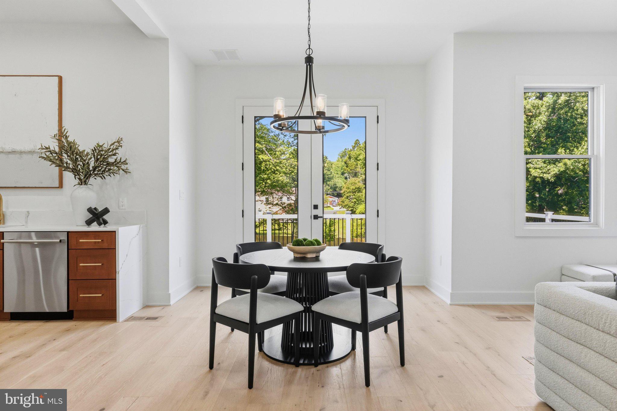 FAIR OAKS - Residential