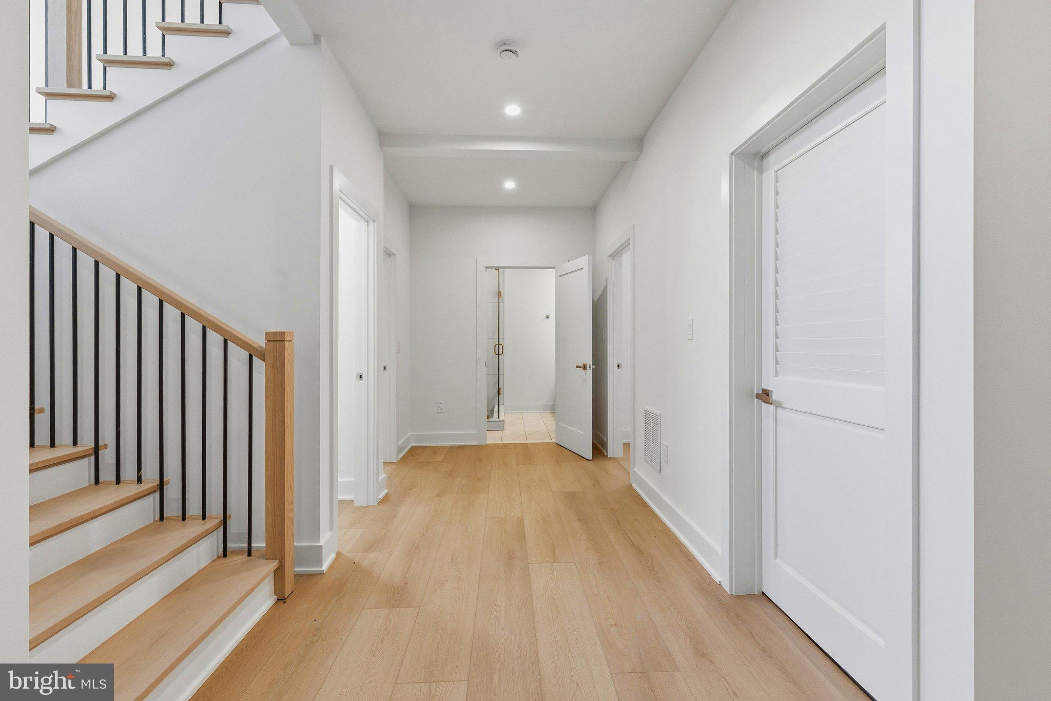 FAIR OAKS - Residential
