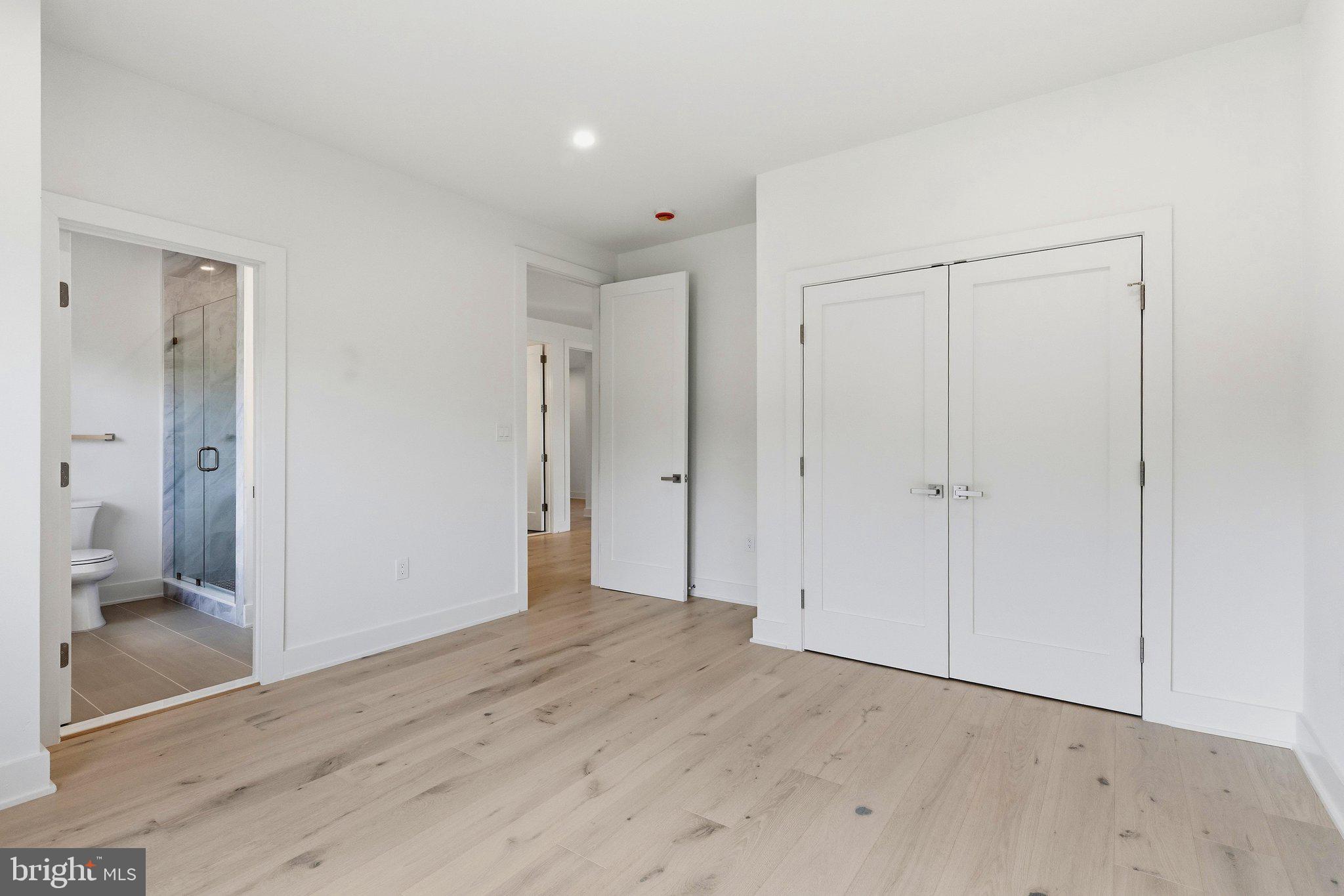 FAIR OAKS - Residential