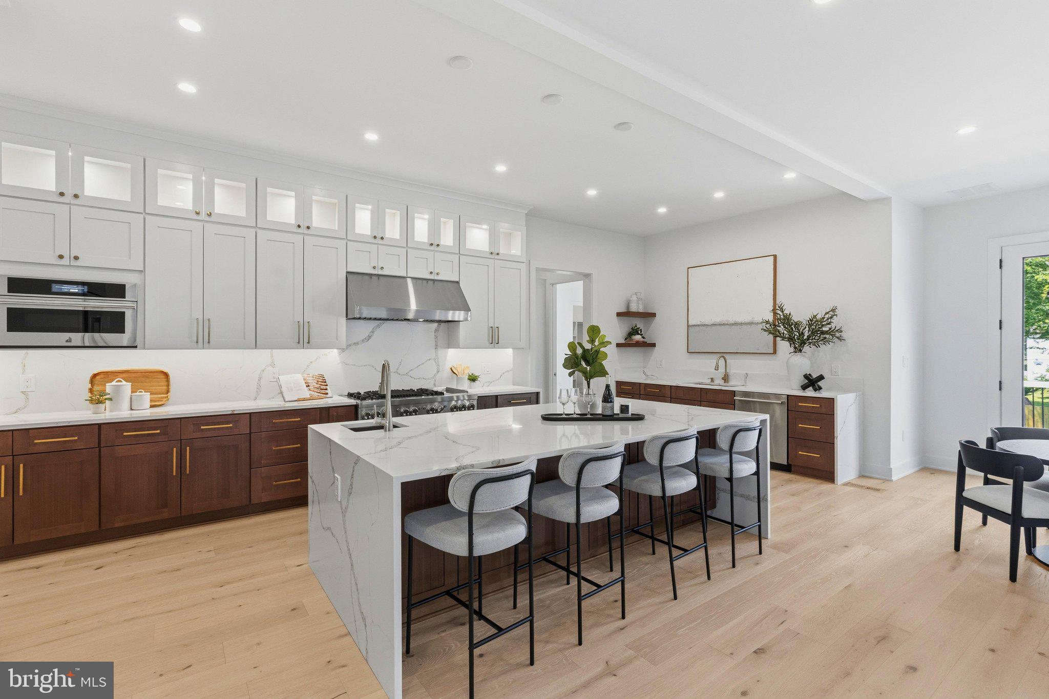 FAIR OAKS - Residential
