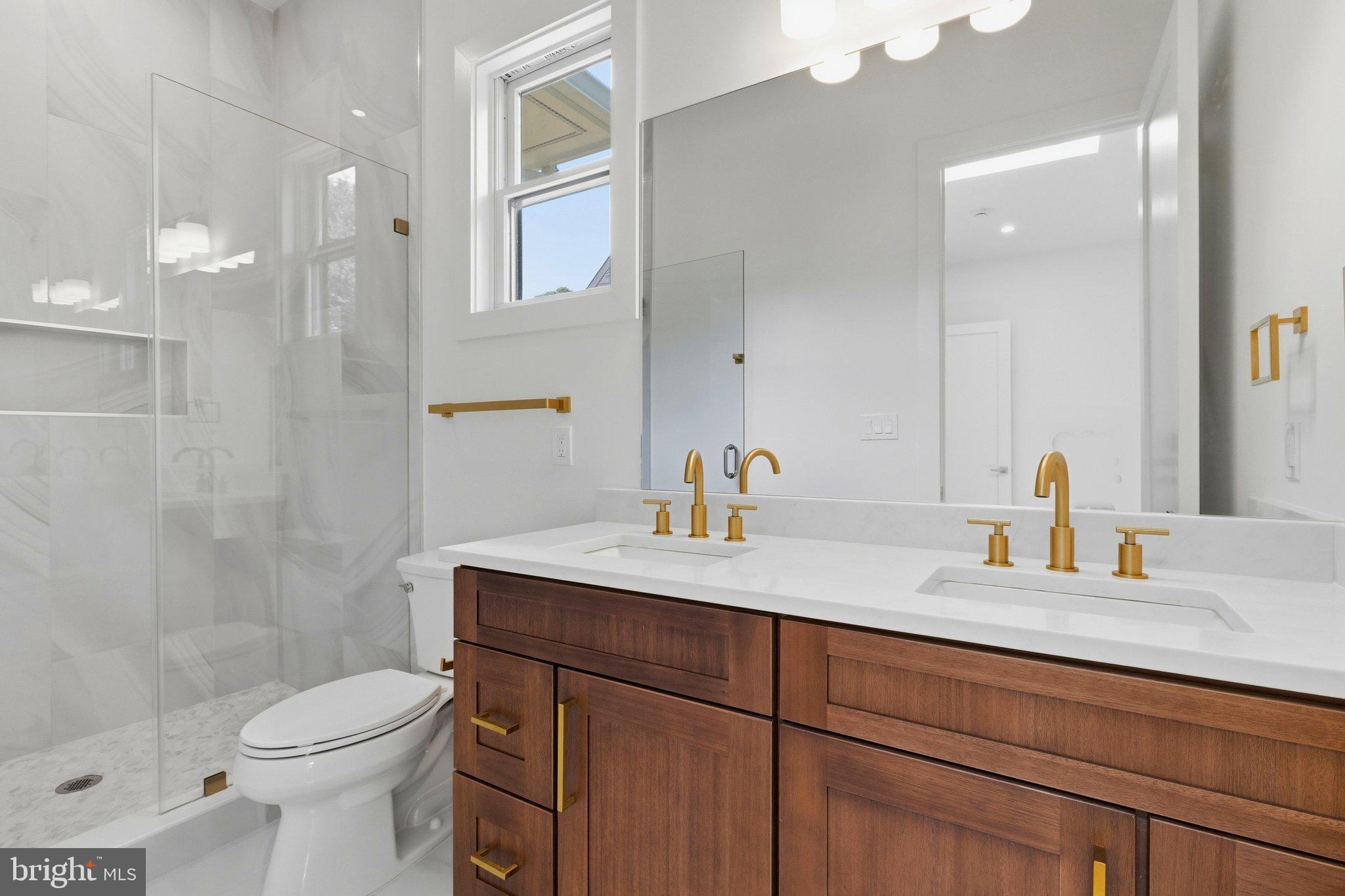 FAIR OAKS - Residential