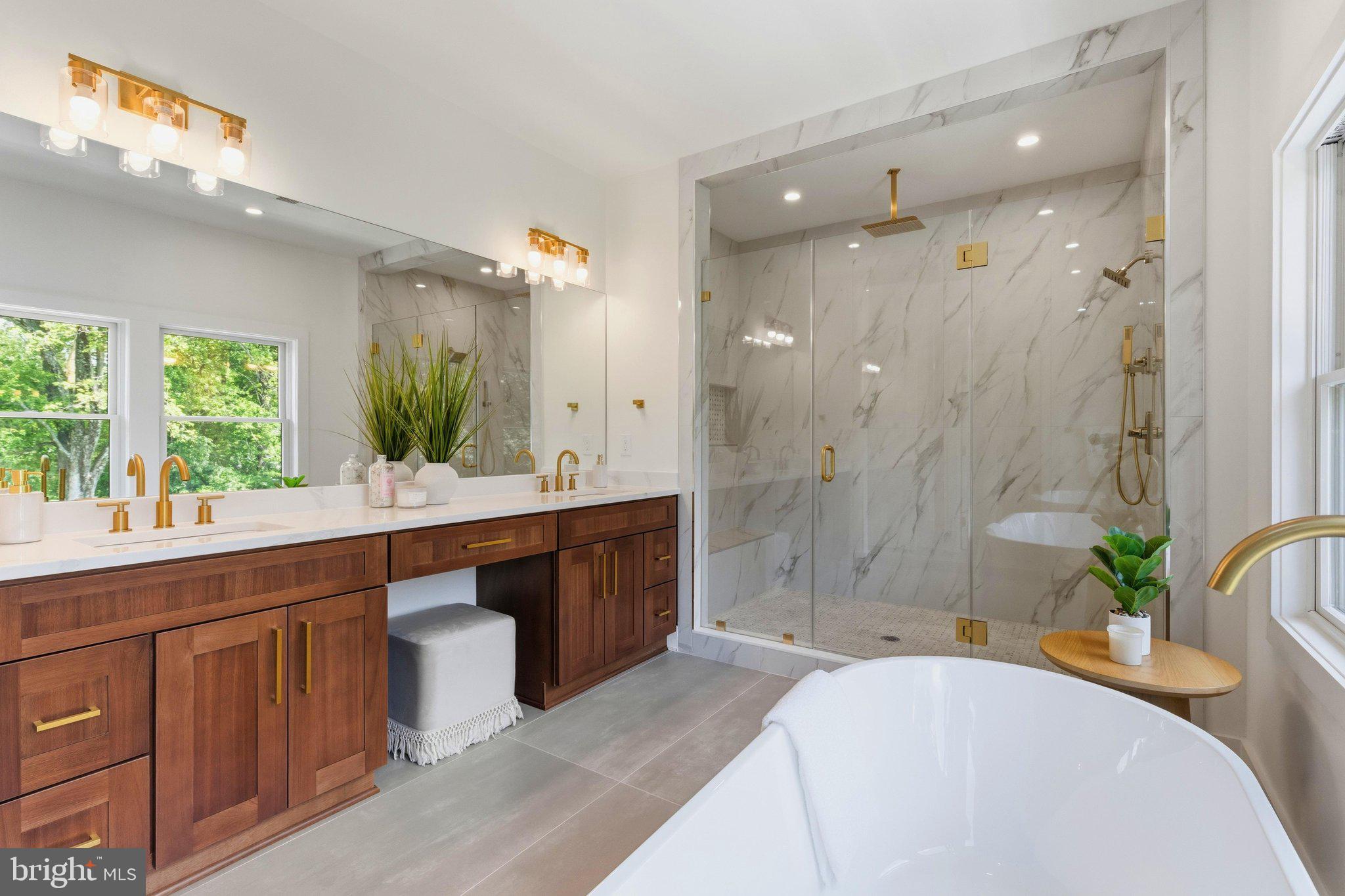 FAIR OAKS - Residential