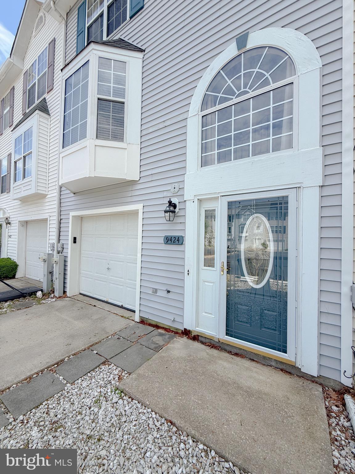 BURNT OAKS - Residential Lease