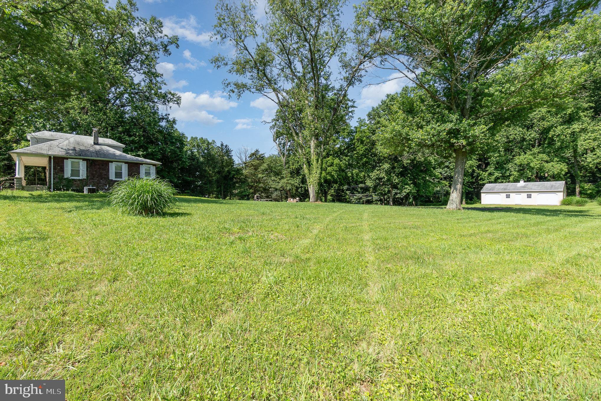 KINGSVILLE - Residential