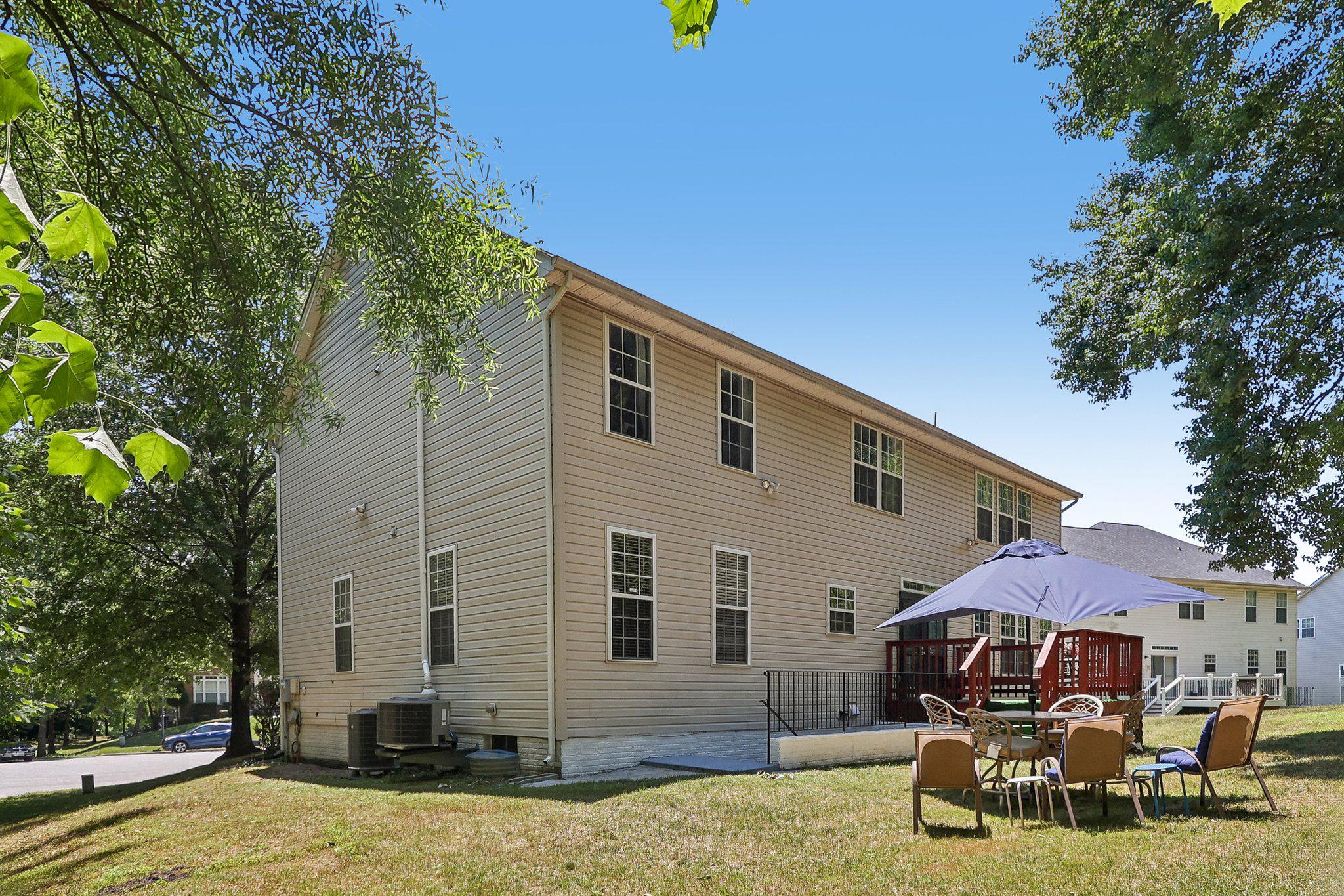 CHELTENHAM KNOLLS - Residential