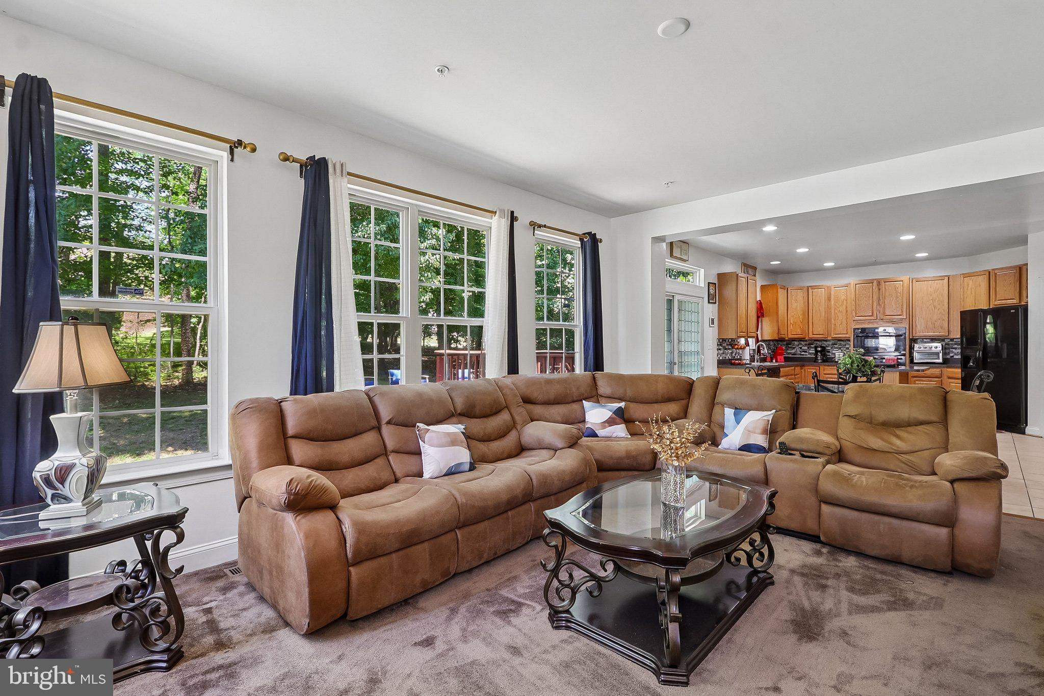CHELTENHAM KNOLLS - Residential