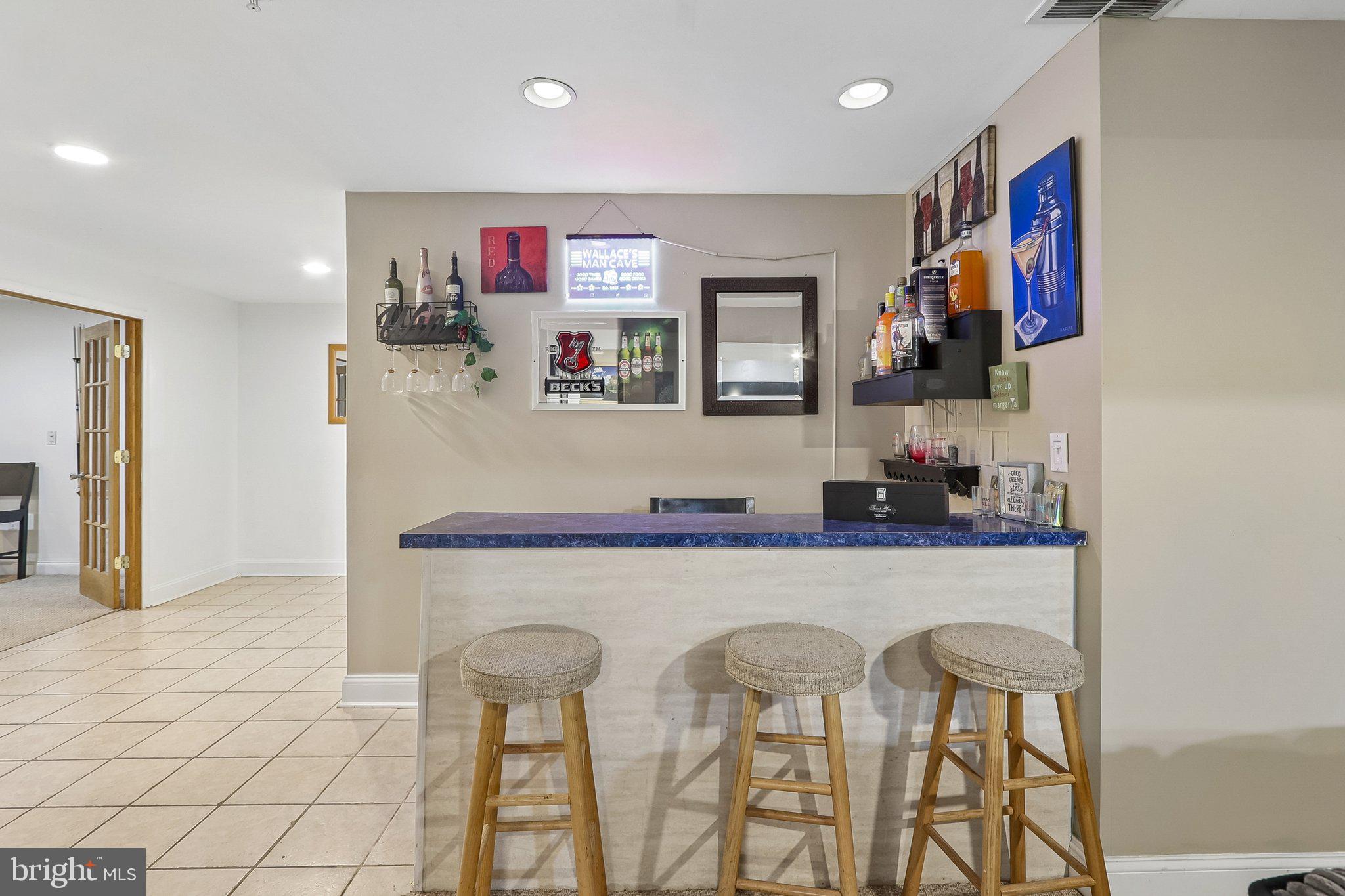 CHELTENHAM KNOLLS - Residential