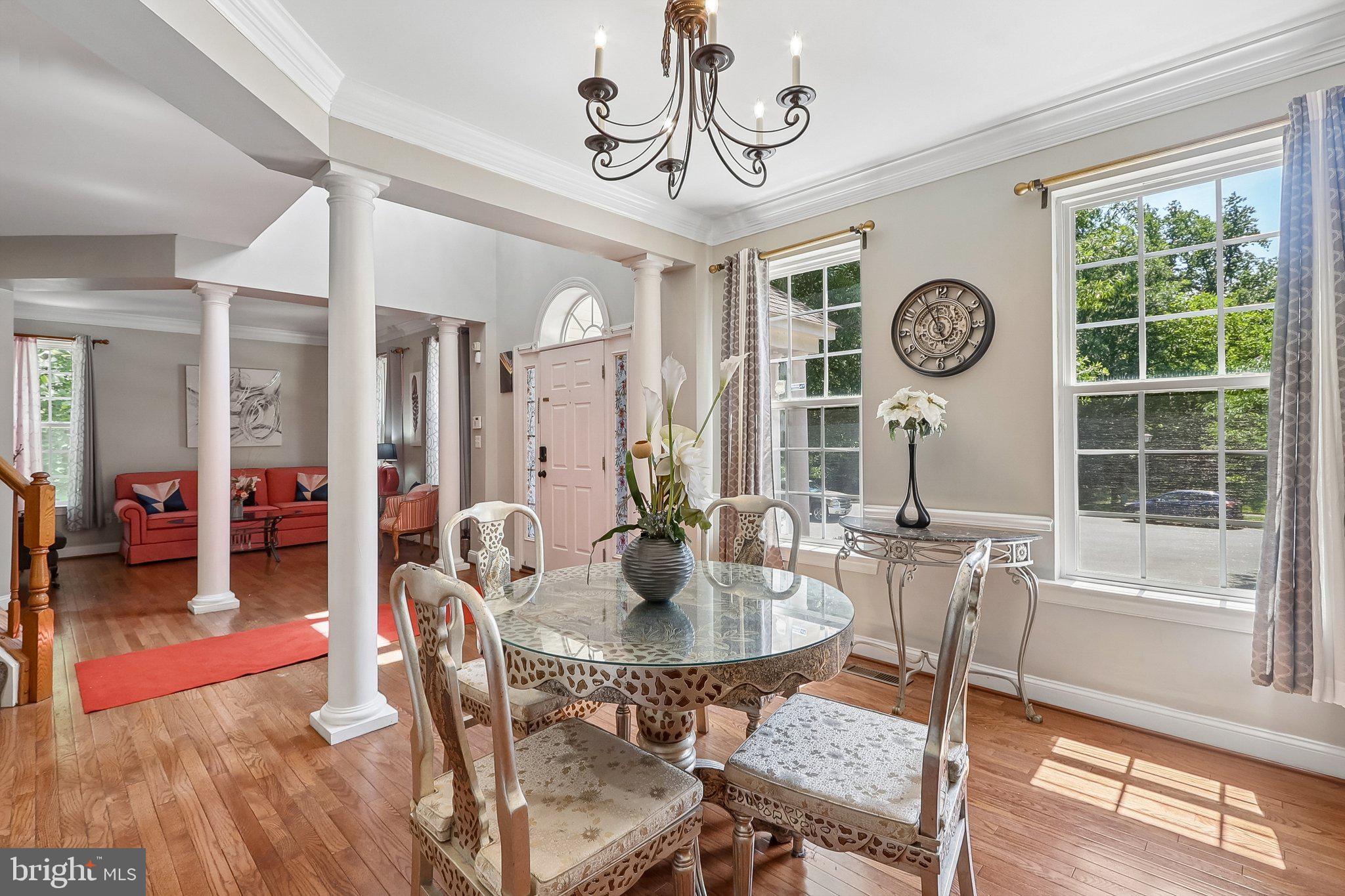 CHELTENHAM KNOLLS - Residential