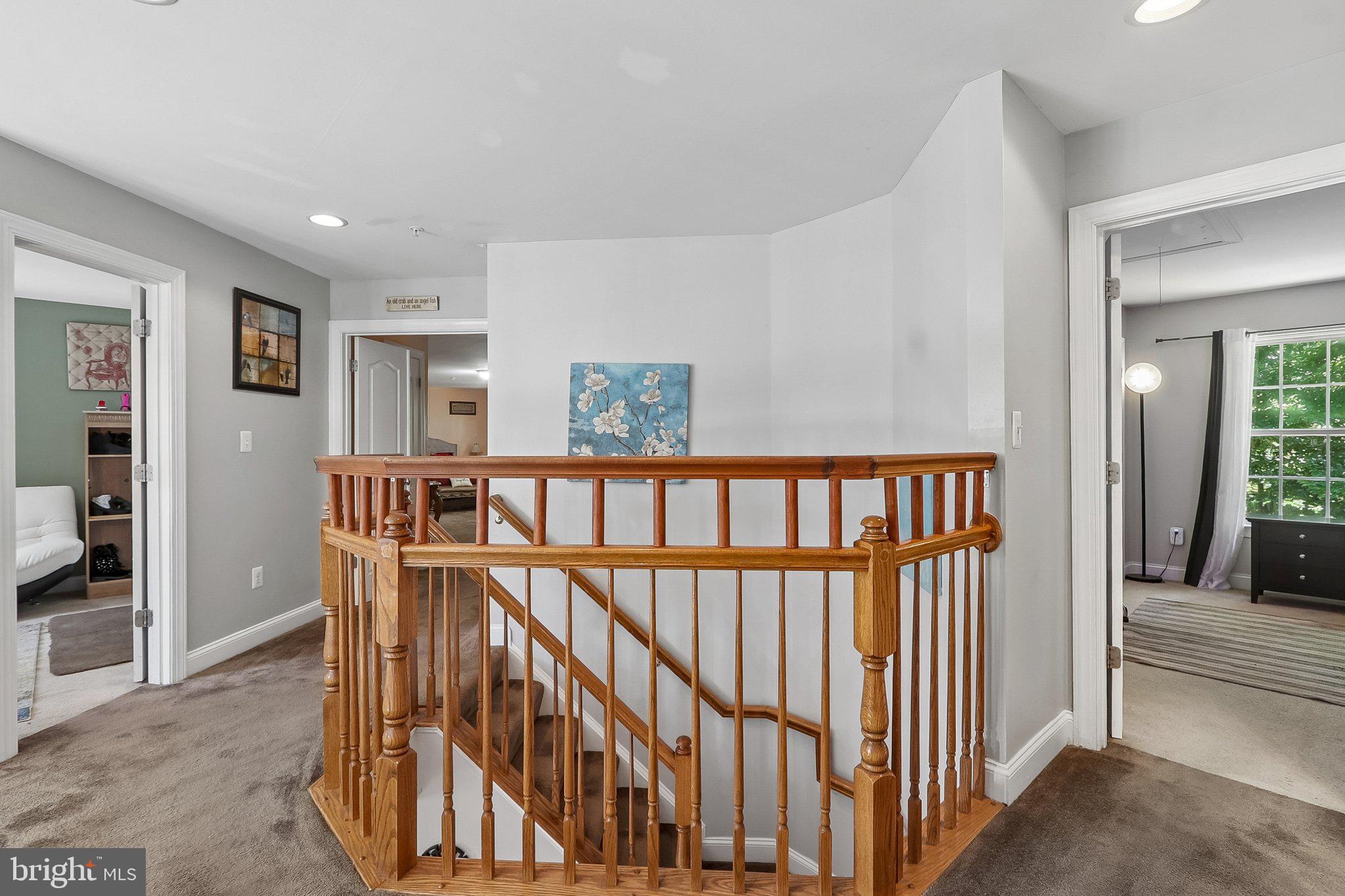 CHELTENHAM KNOLLS - Residential