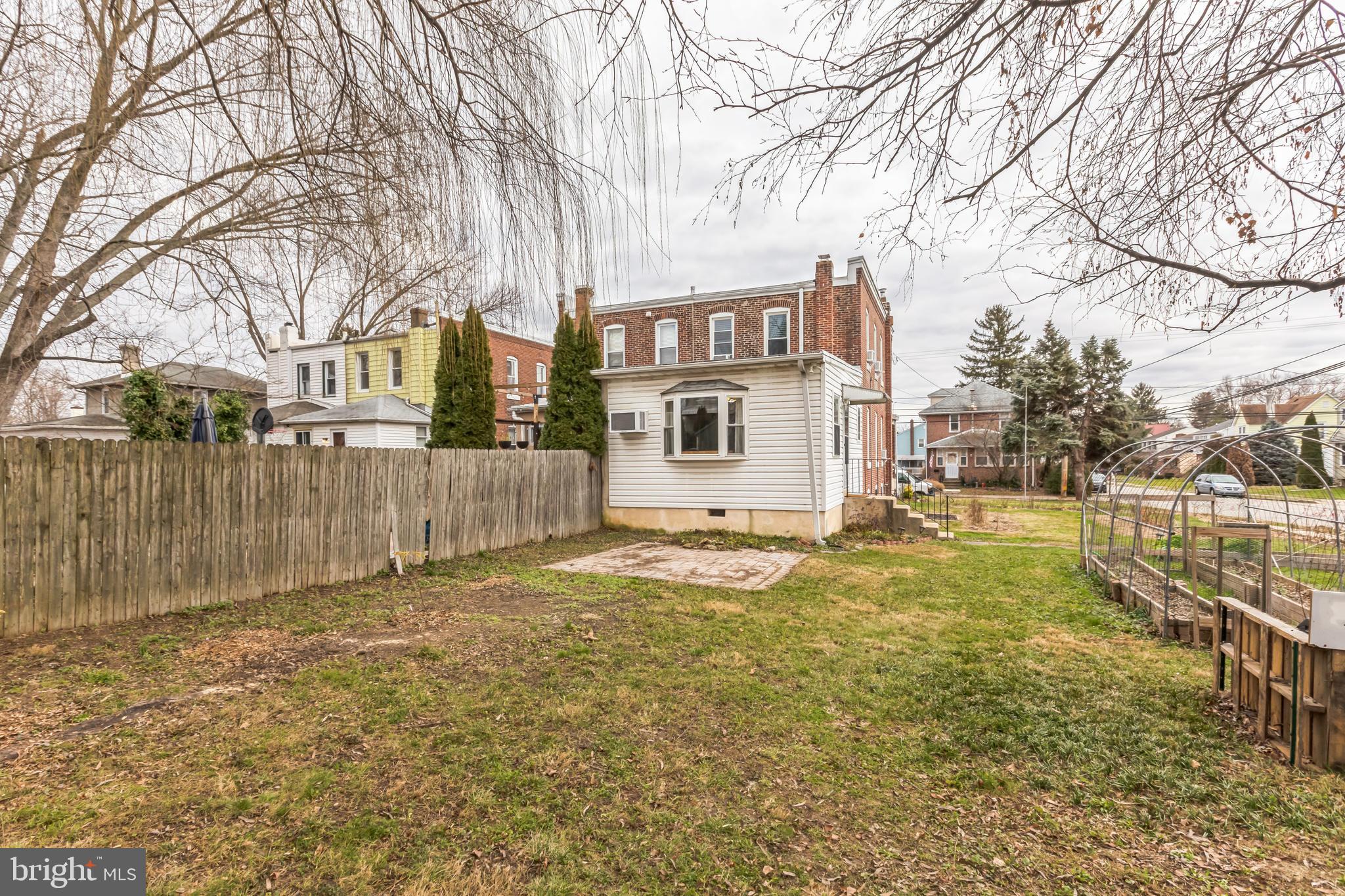MILMONT PARK - Residential