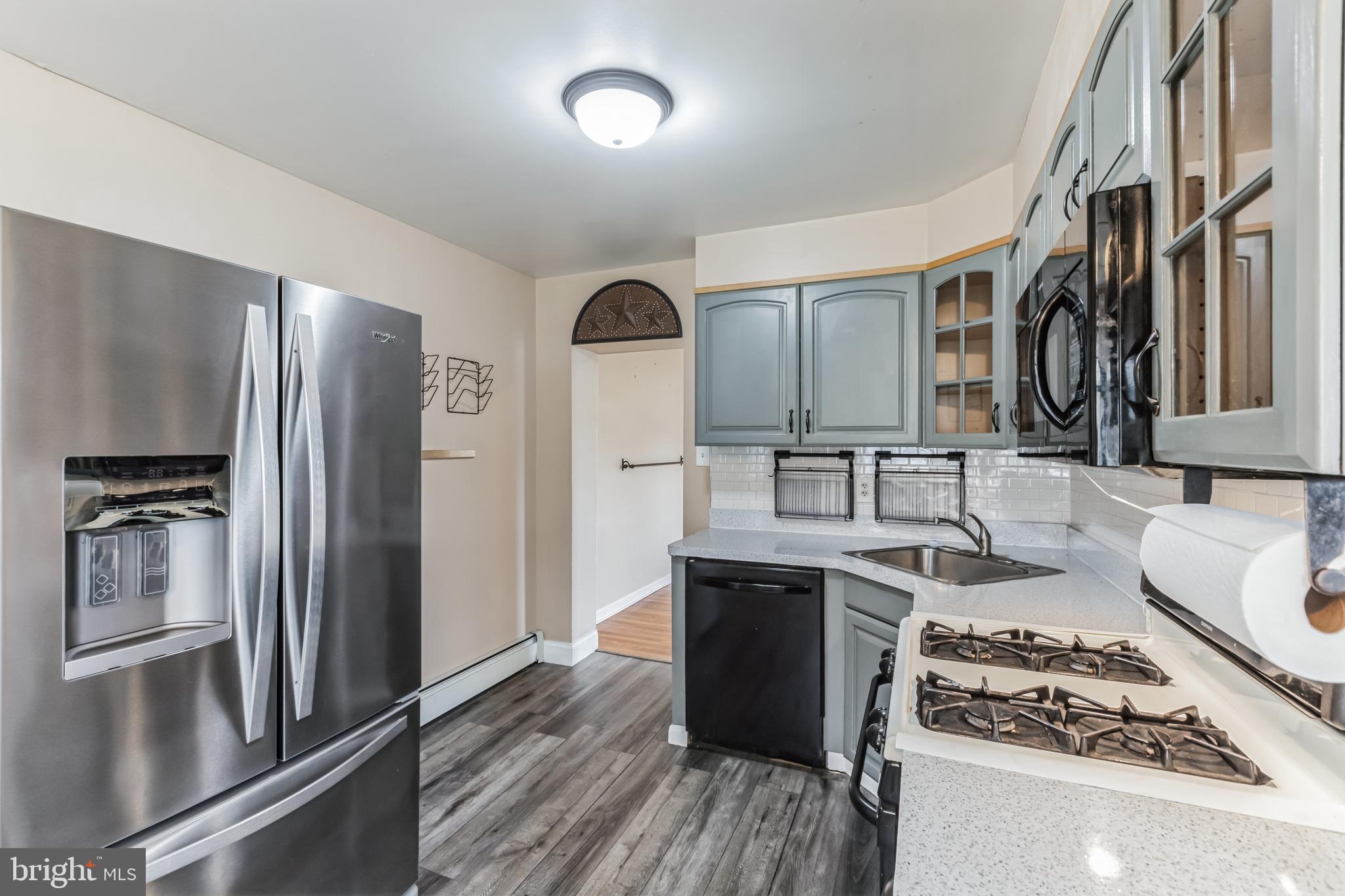 MILMONT PARK - Residential