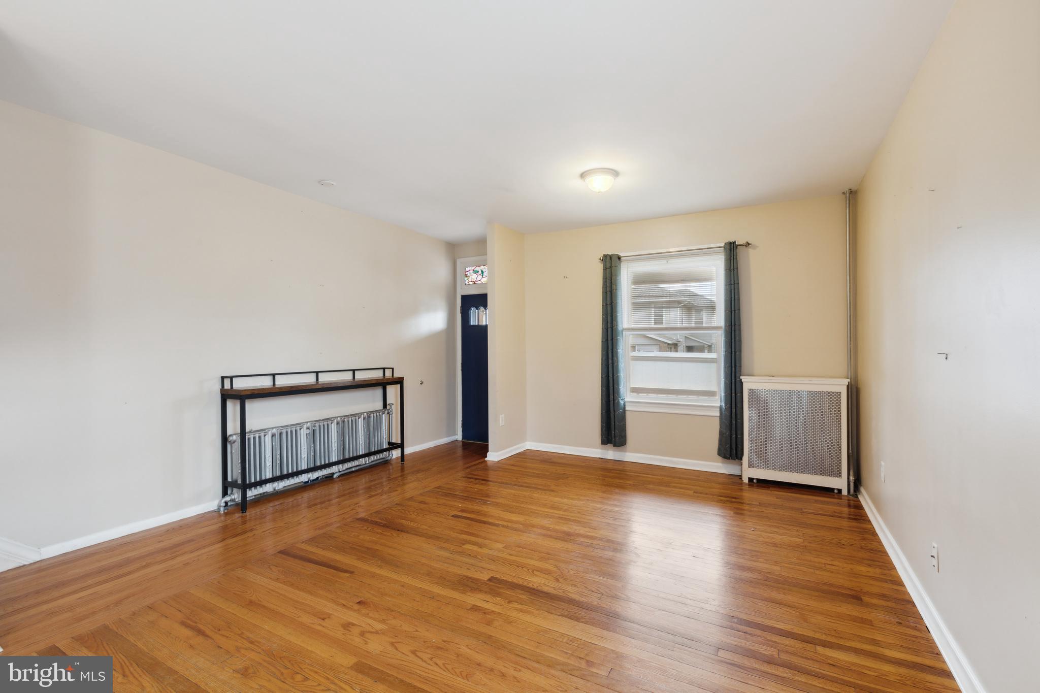MILMONT PARK - Residential