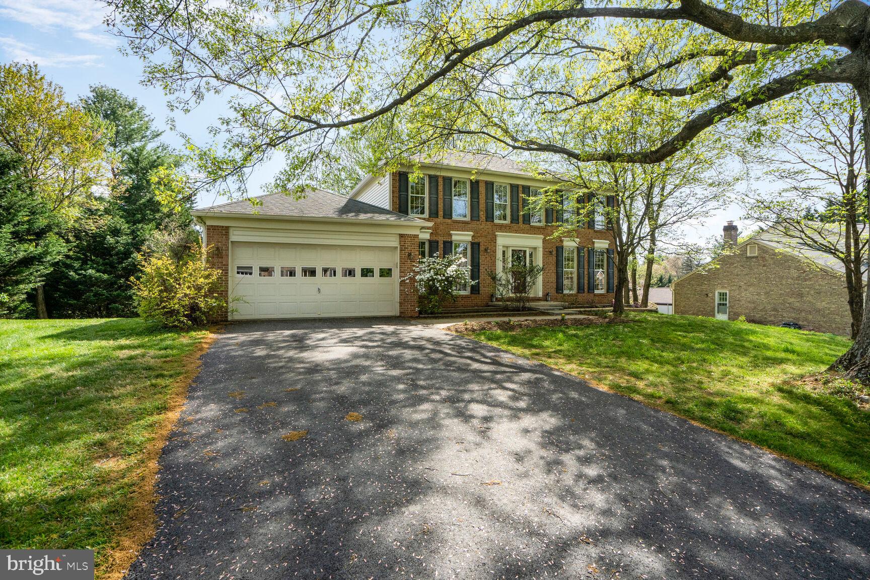 POTOMAC CHASE - Residential