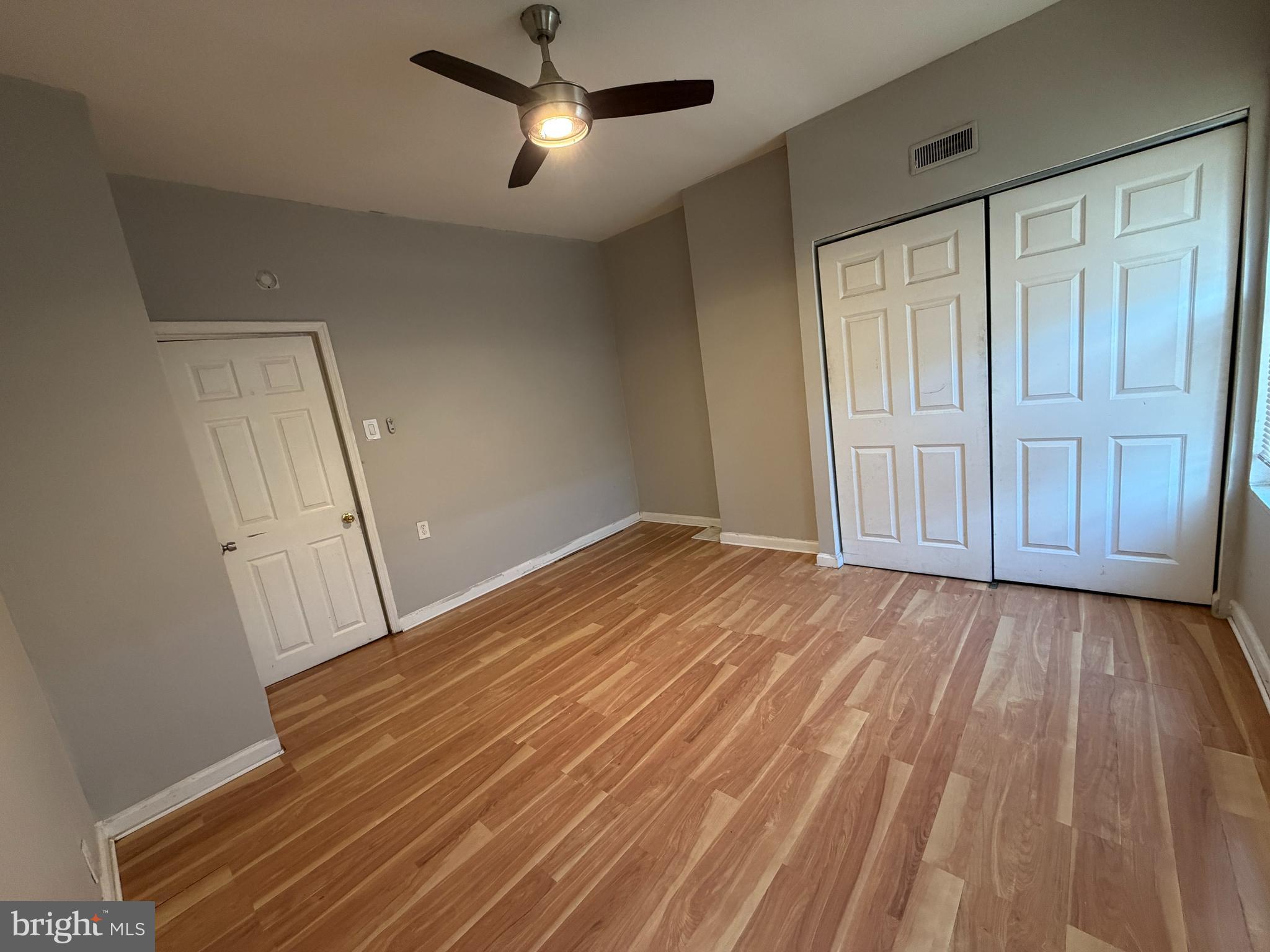 PORT RICHMOND - Residential