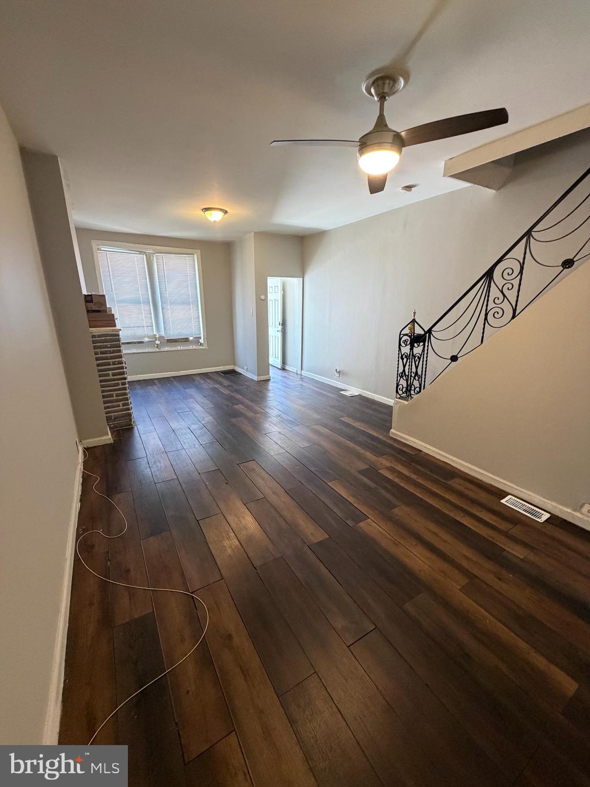PORT RICHMOND - Residential