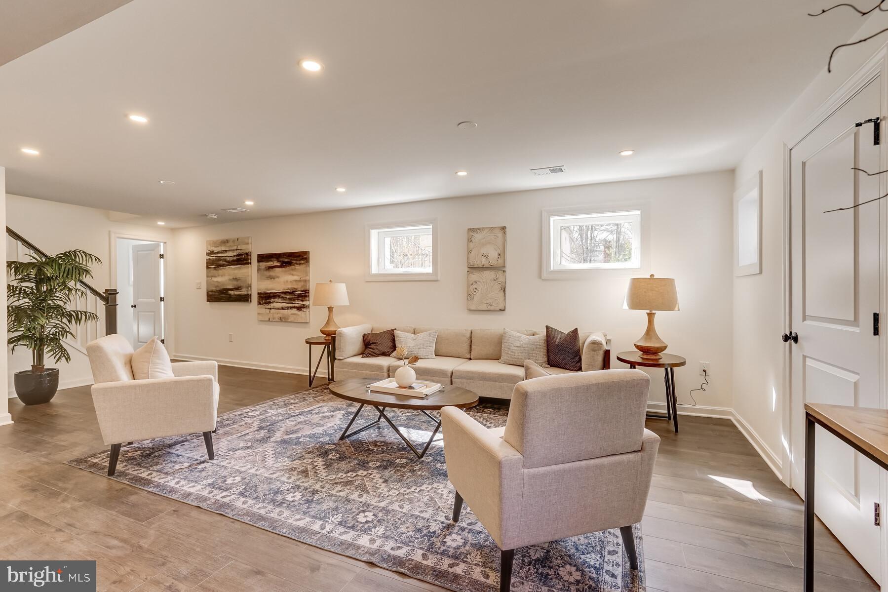 OAK HAVEN - Residential