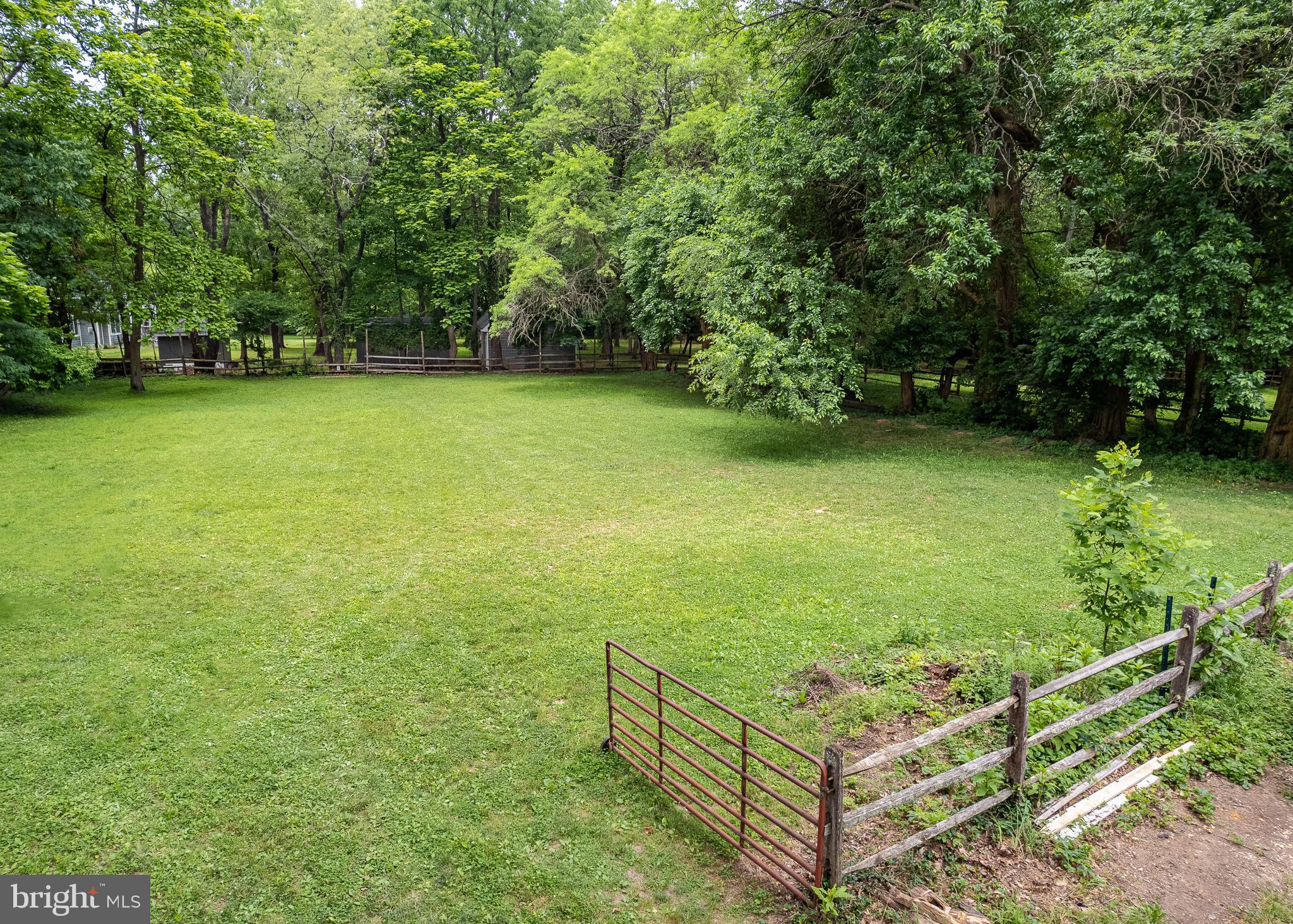 SPENCERVILLE - Farm