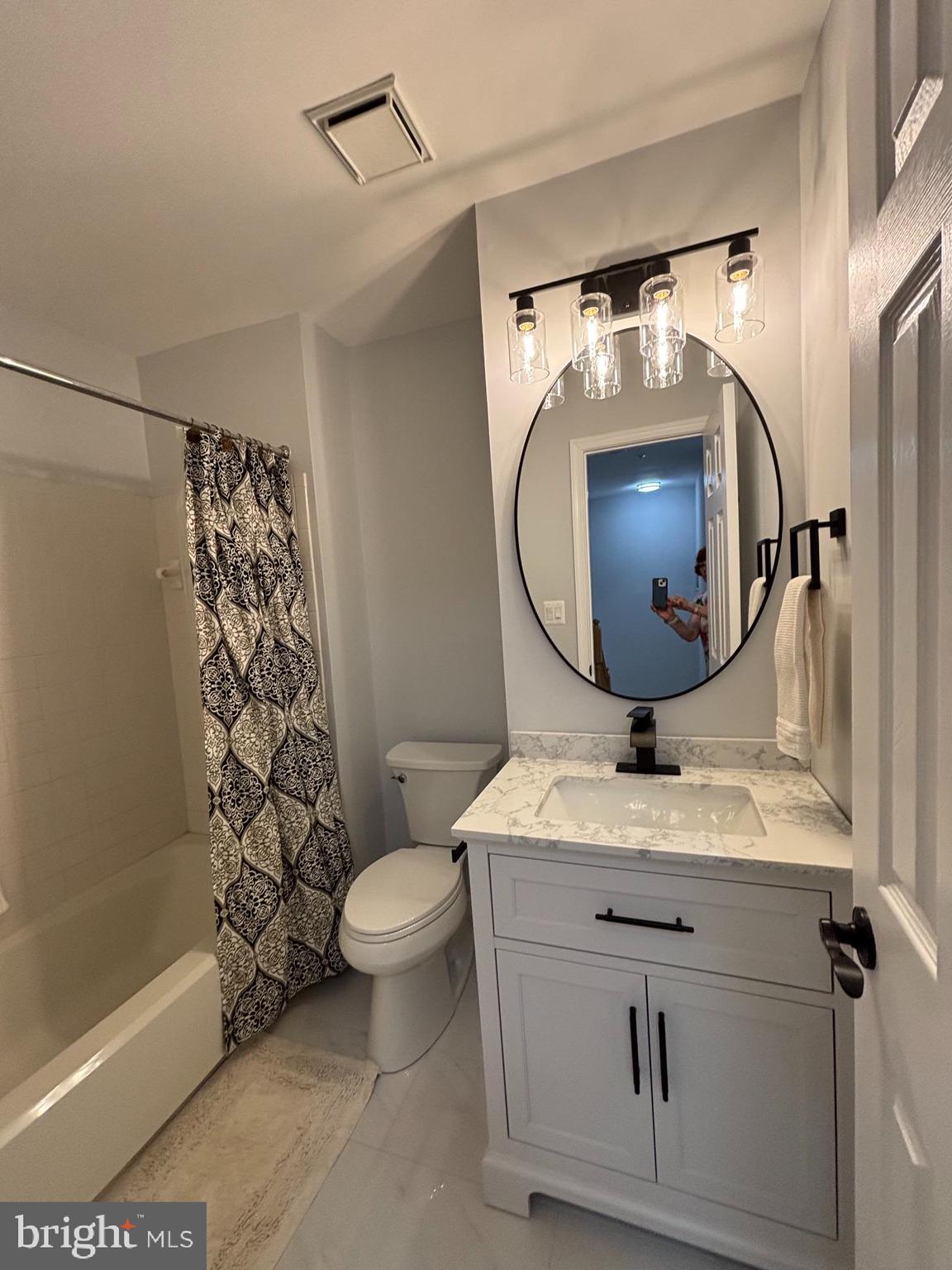 GERMANTOWN ESTATES - Residential