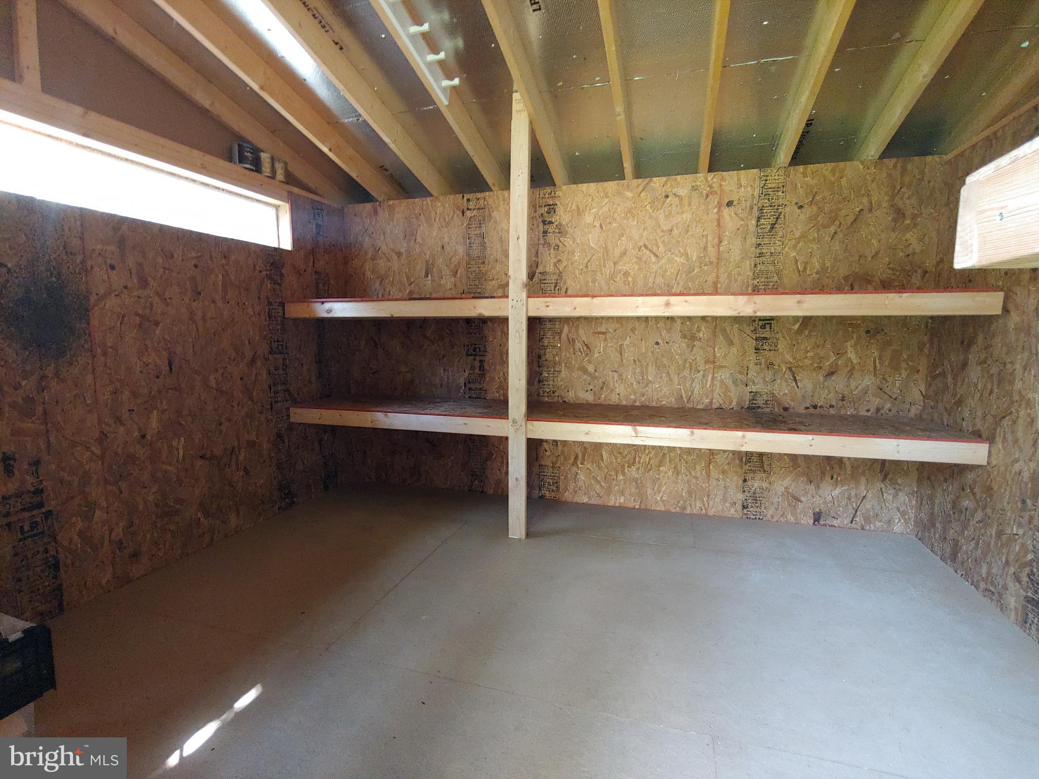 CARROLLTON MANOR - Residential Lease