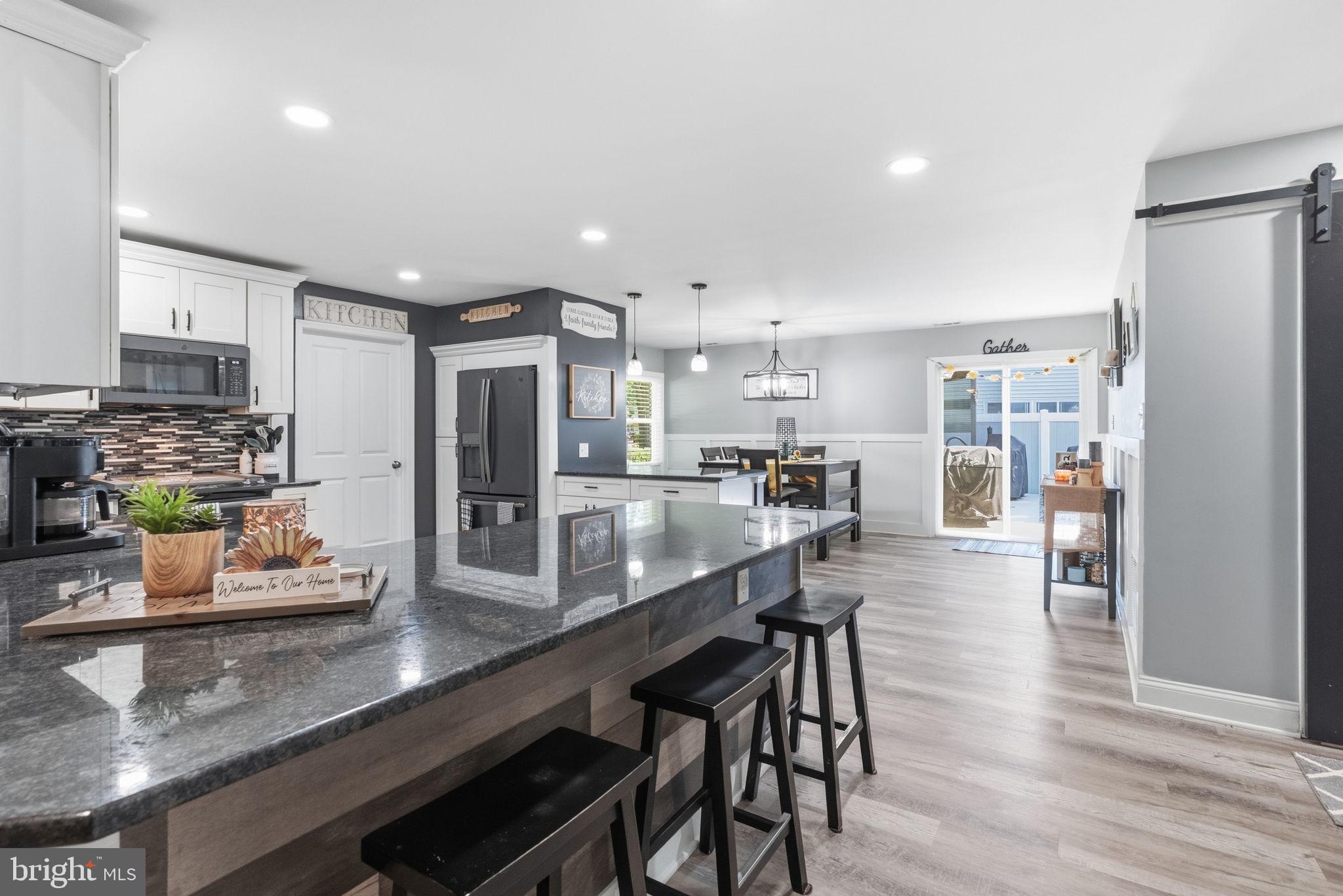 OAKTREE HOLLOW - Residential