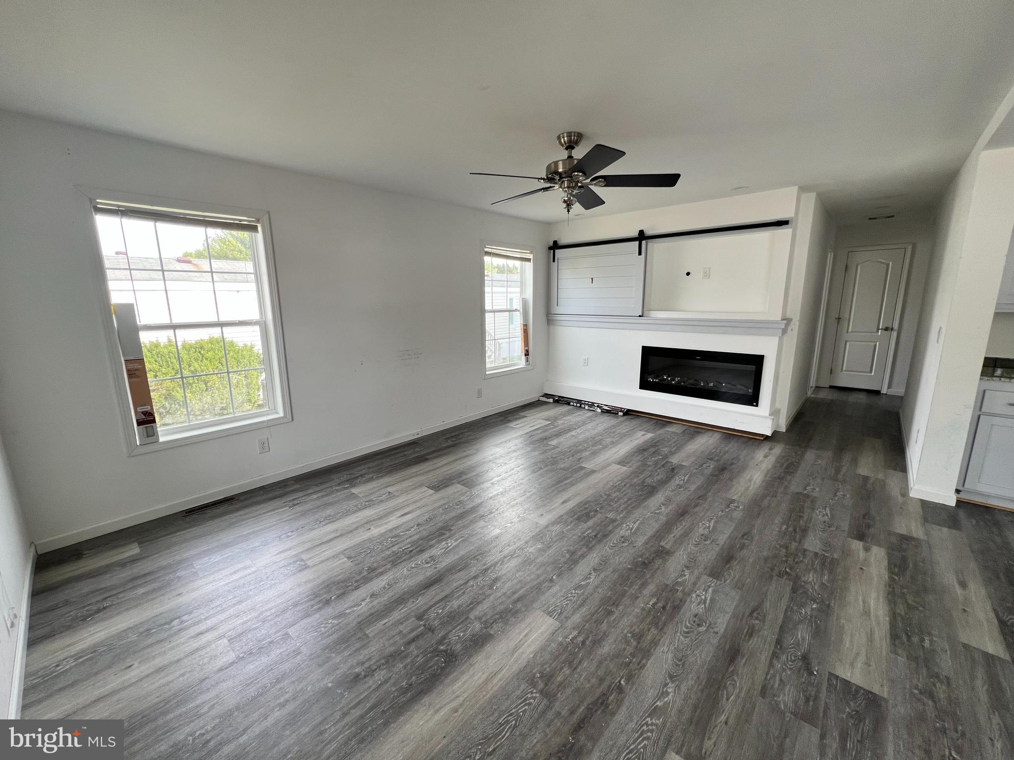 BOONE'S MOBILE ESTATES - Residential
